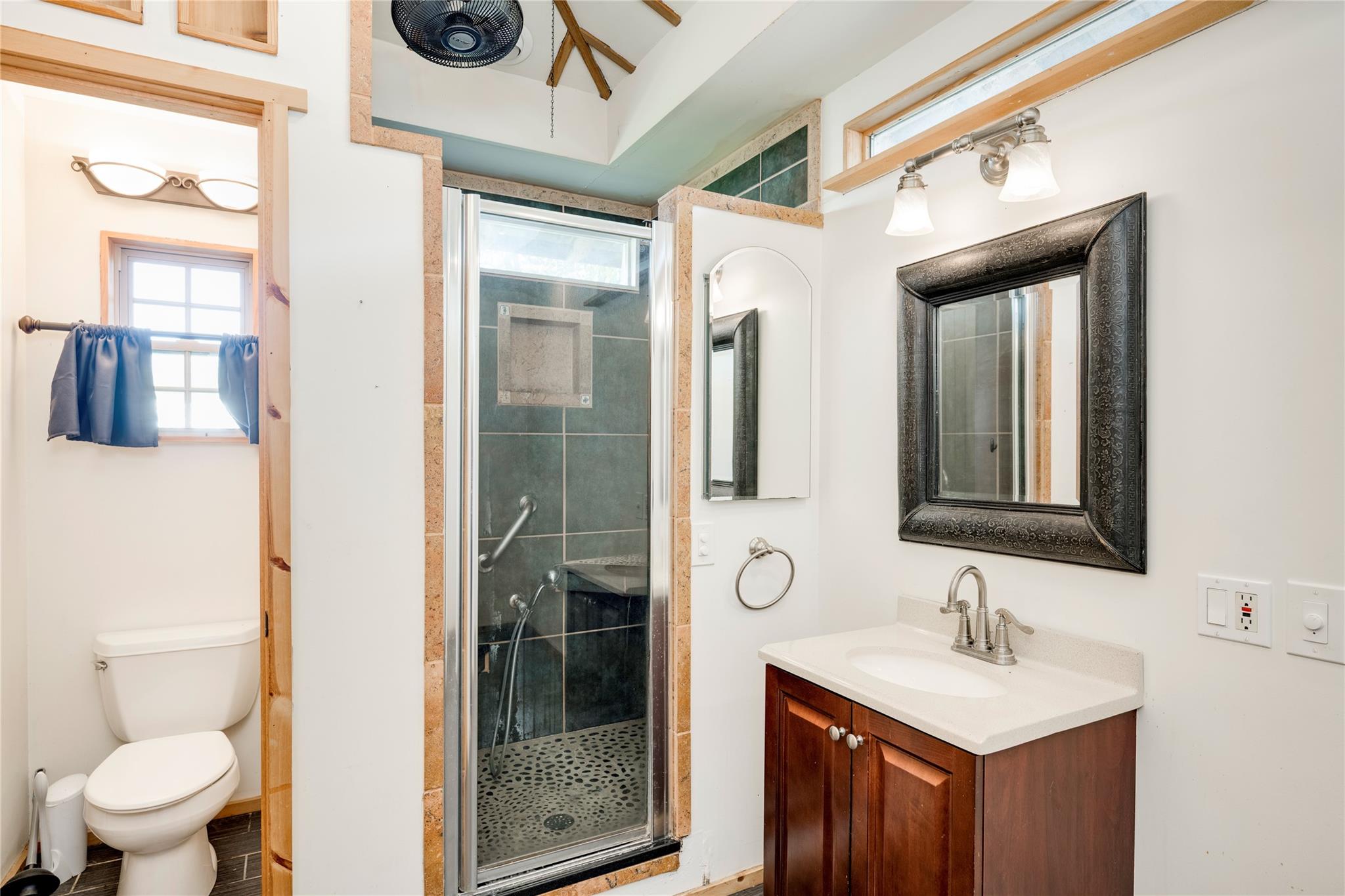 2713 Sweeney Ln Ln, Austin, TX 78723