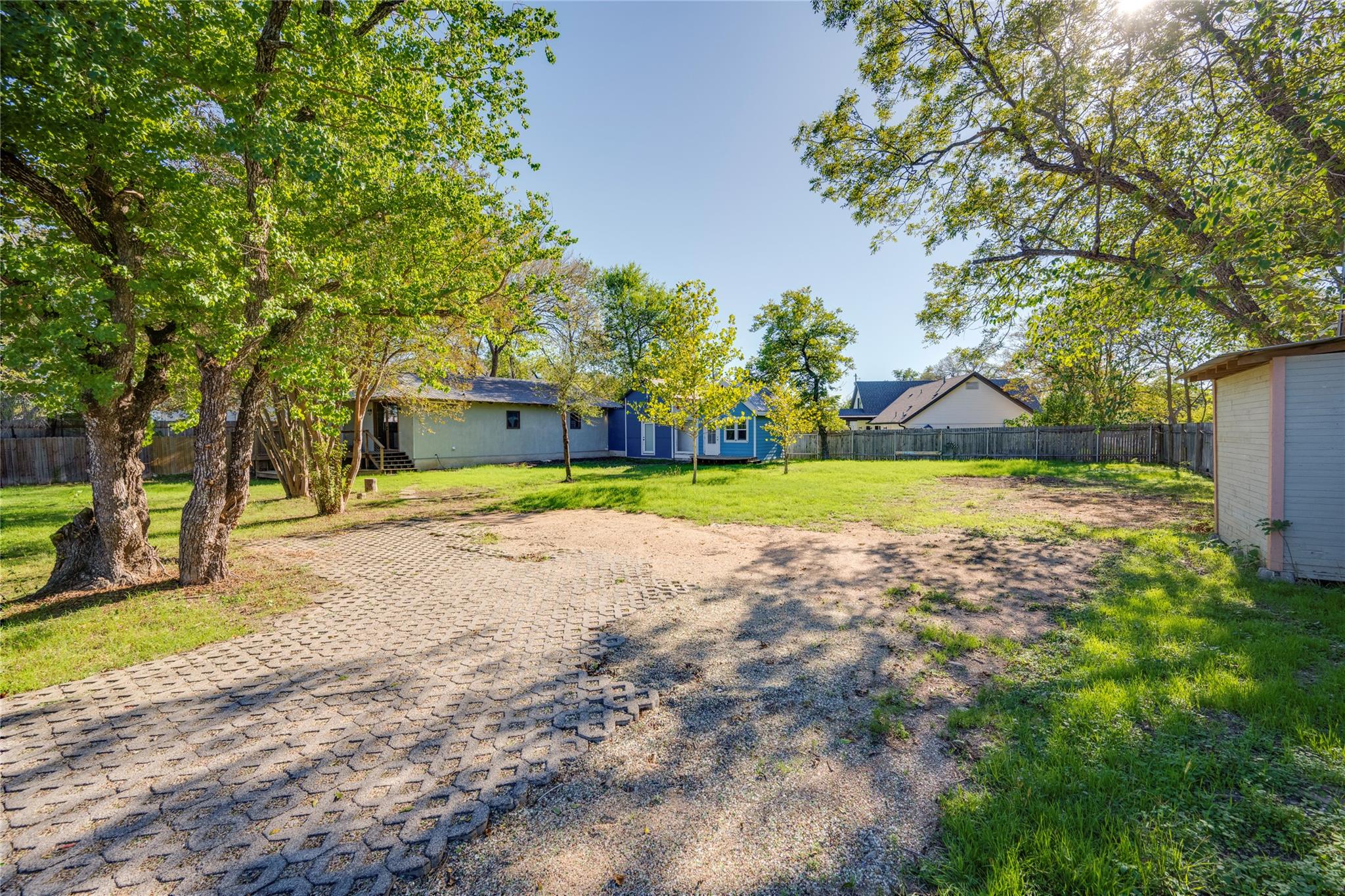 2713 Sweeney Ln Ln, Austin, TX 78723