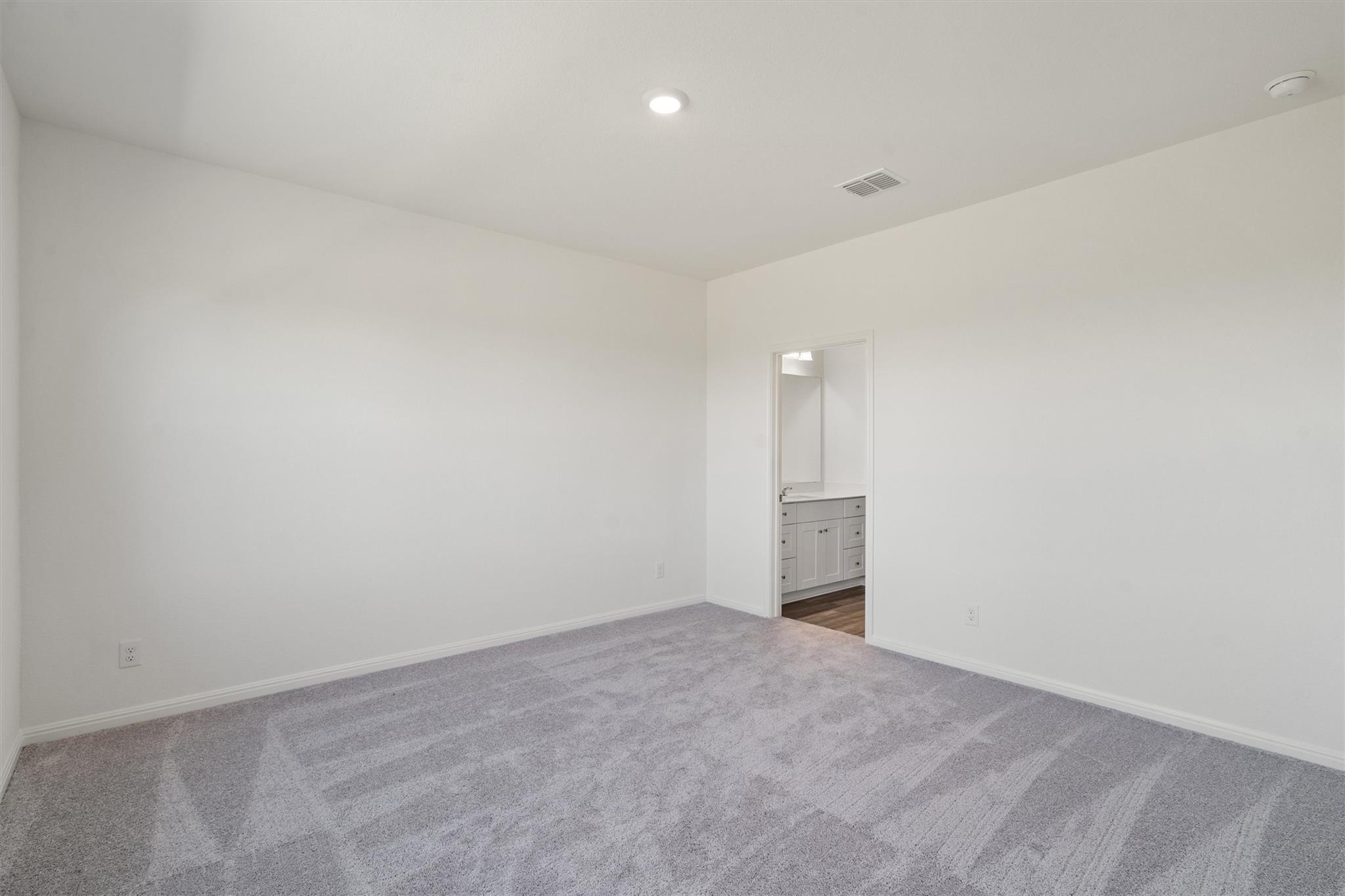 700 Gemsbok Dr, Hutto, TX 78634