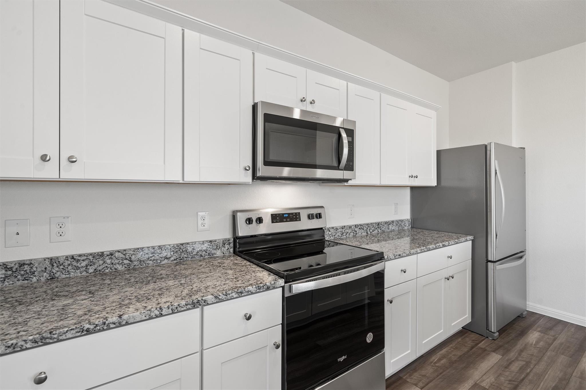 700 Gemsbok Dr, Hutto, TX 78634