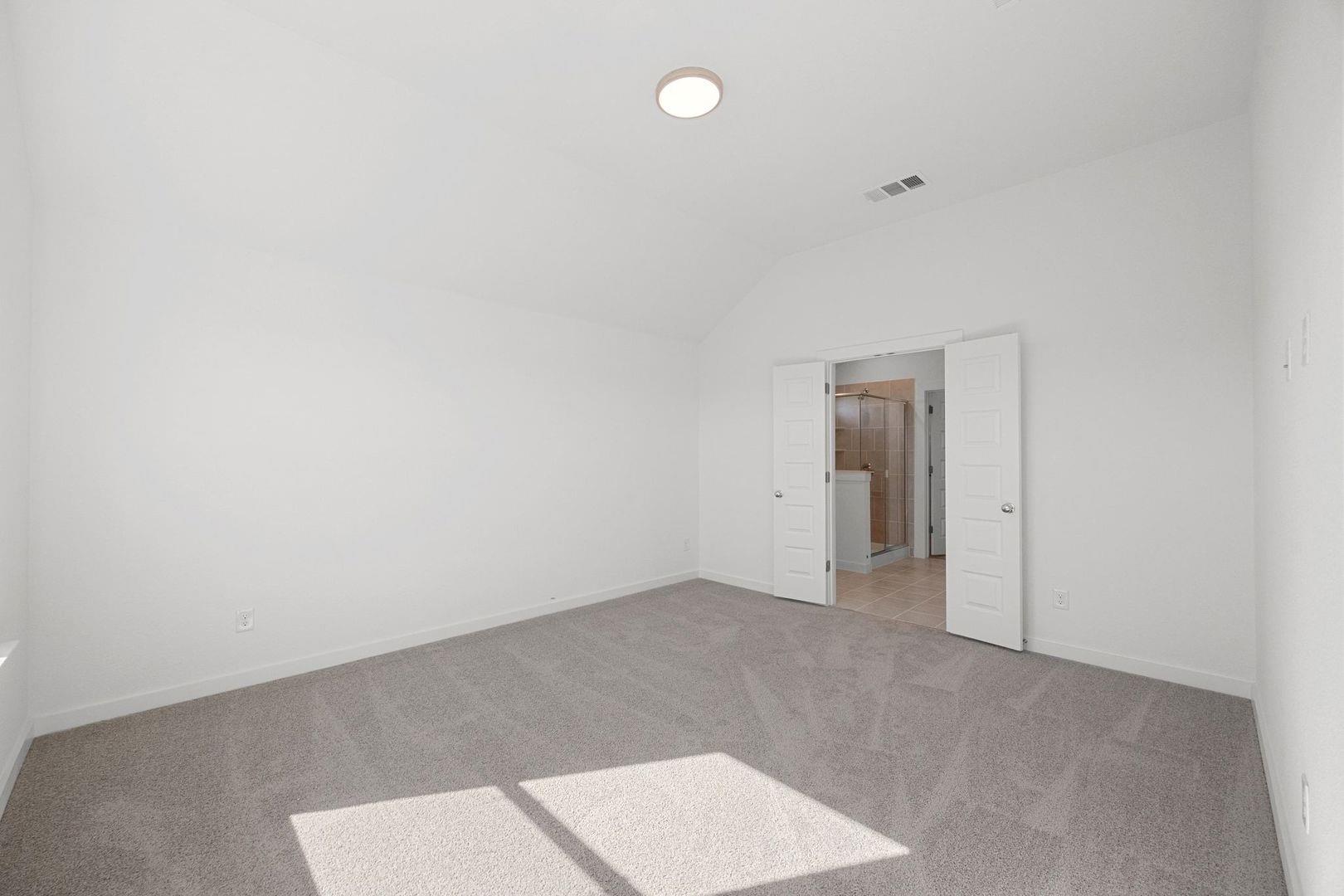 106 Mandeville Dr, Hutto, TX 78634