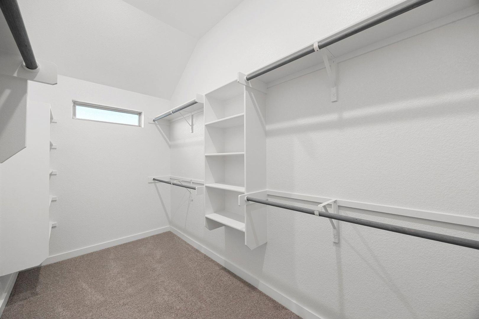 106 Mandeville Dr, Hutto, TX 78634