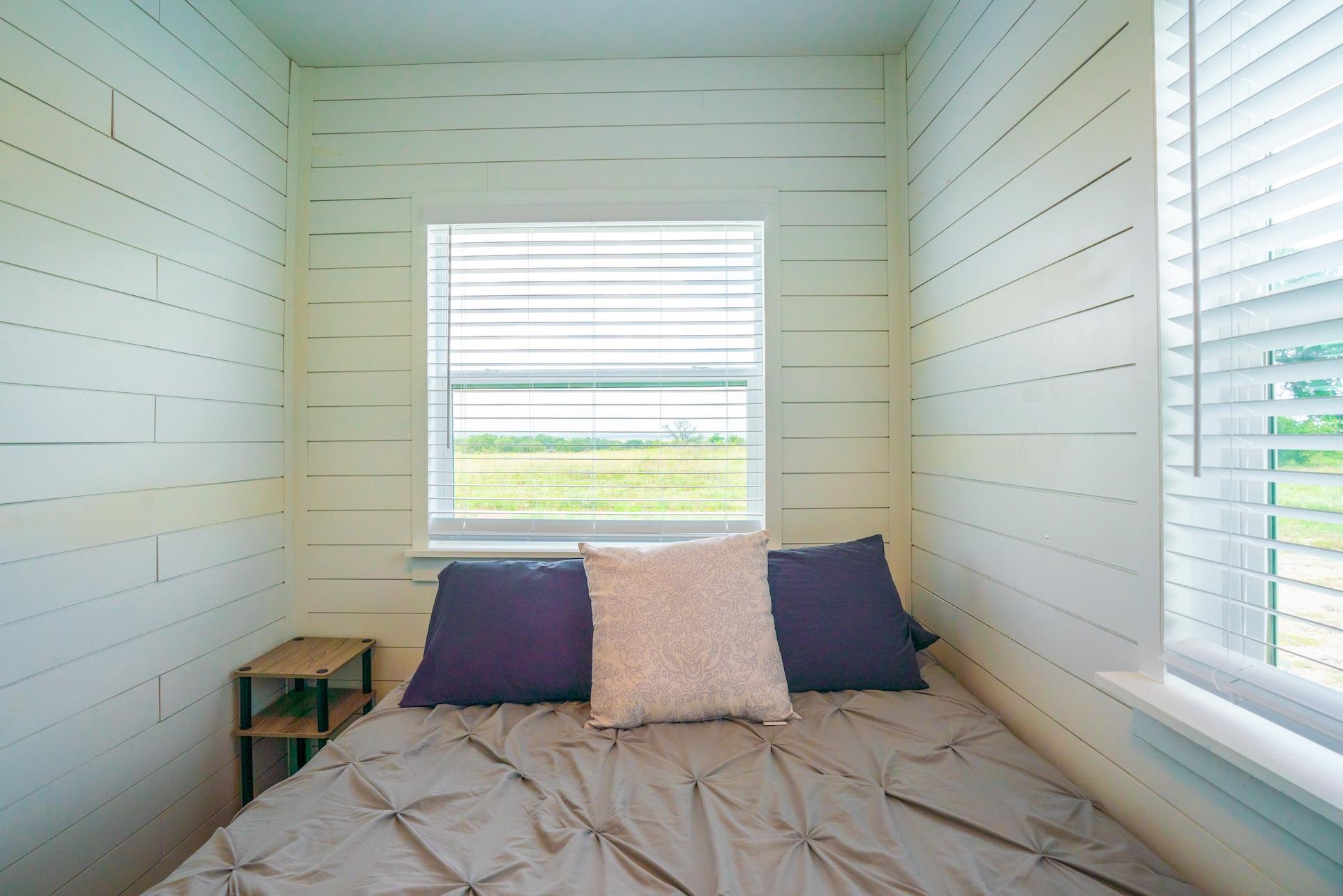 8502 E Us 290, Johnson City, TX 78636