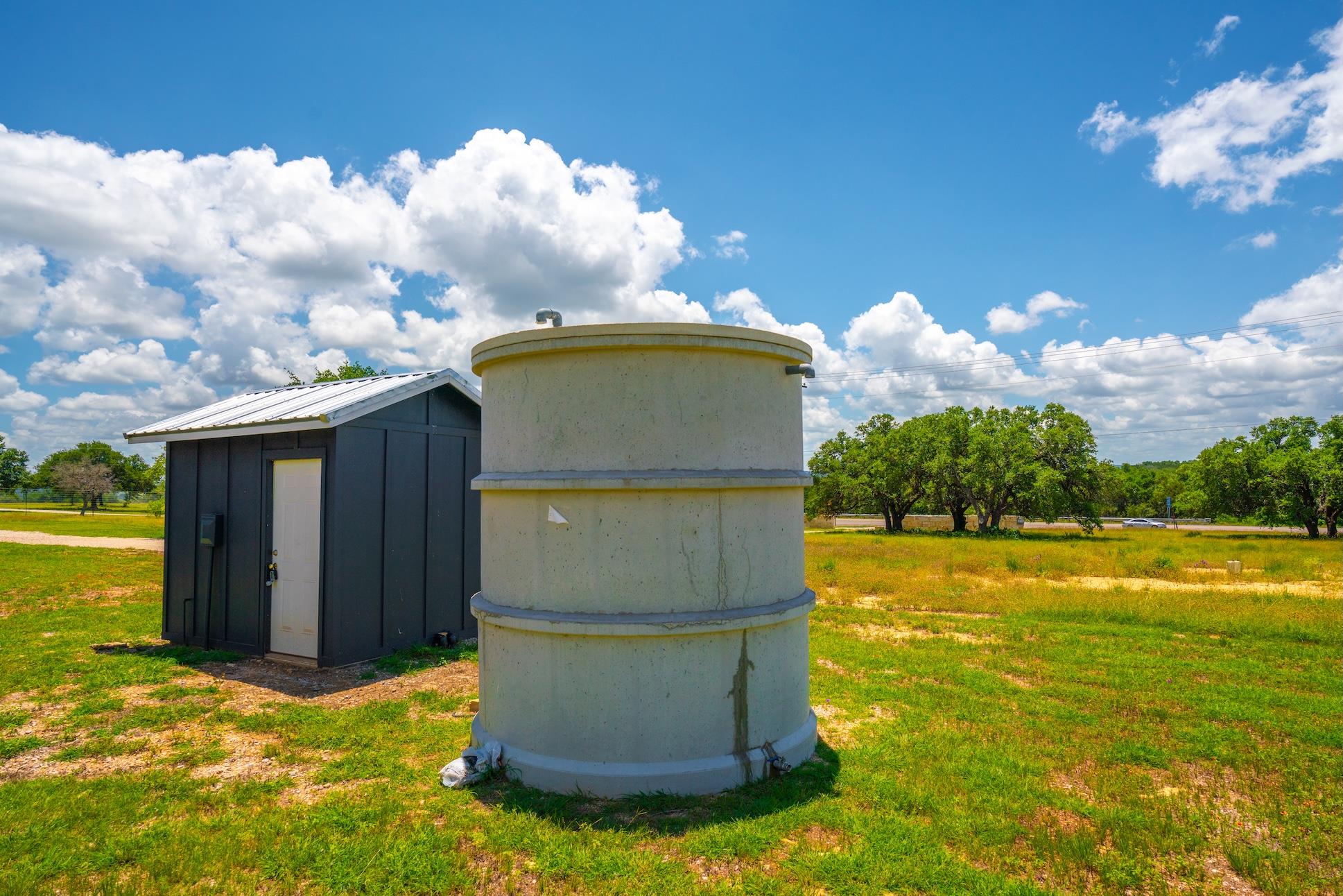 8502 E Us 290, Johnson City, TX 78636