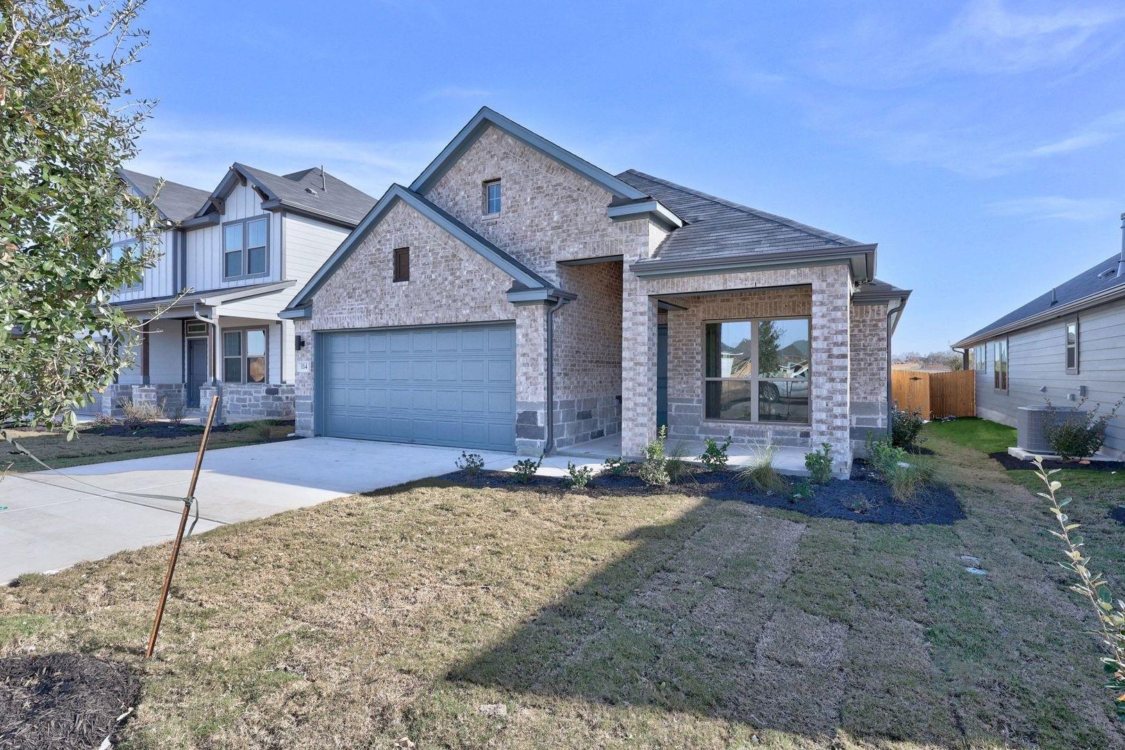 114 Mandeville Dr, Hutto, TX 78634