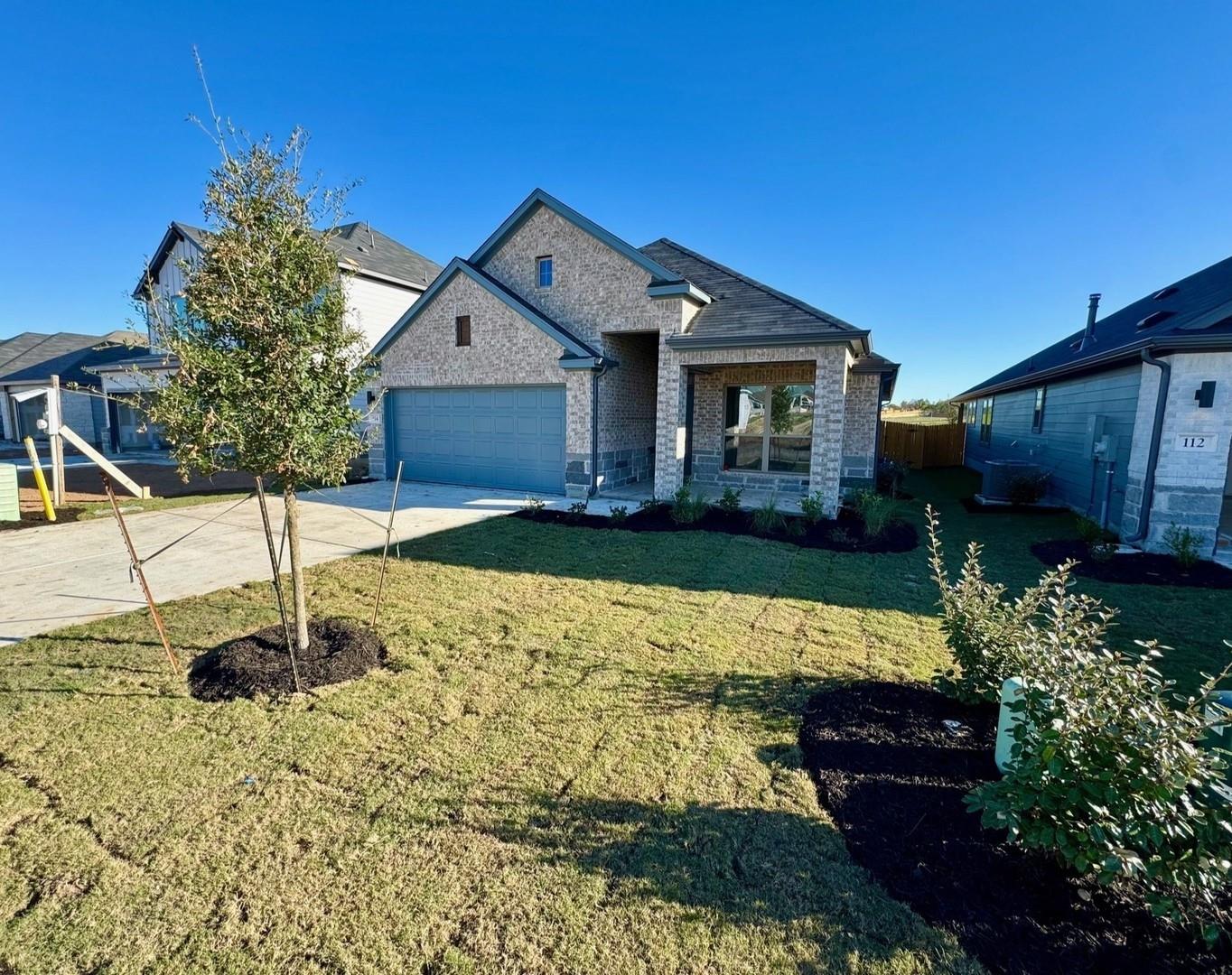 114 Mandeville Dr, Hutto, TX 78634