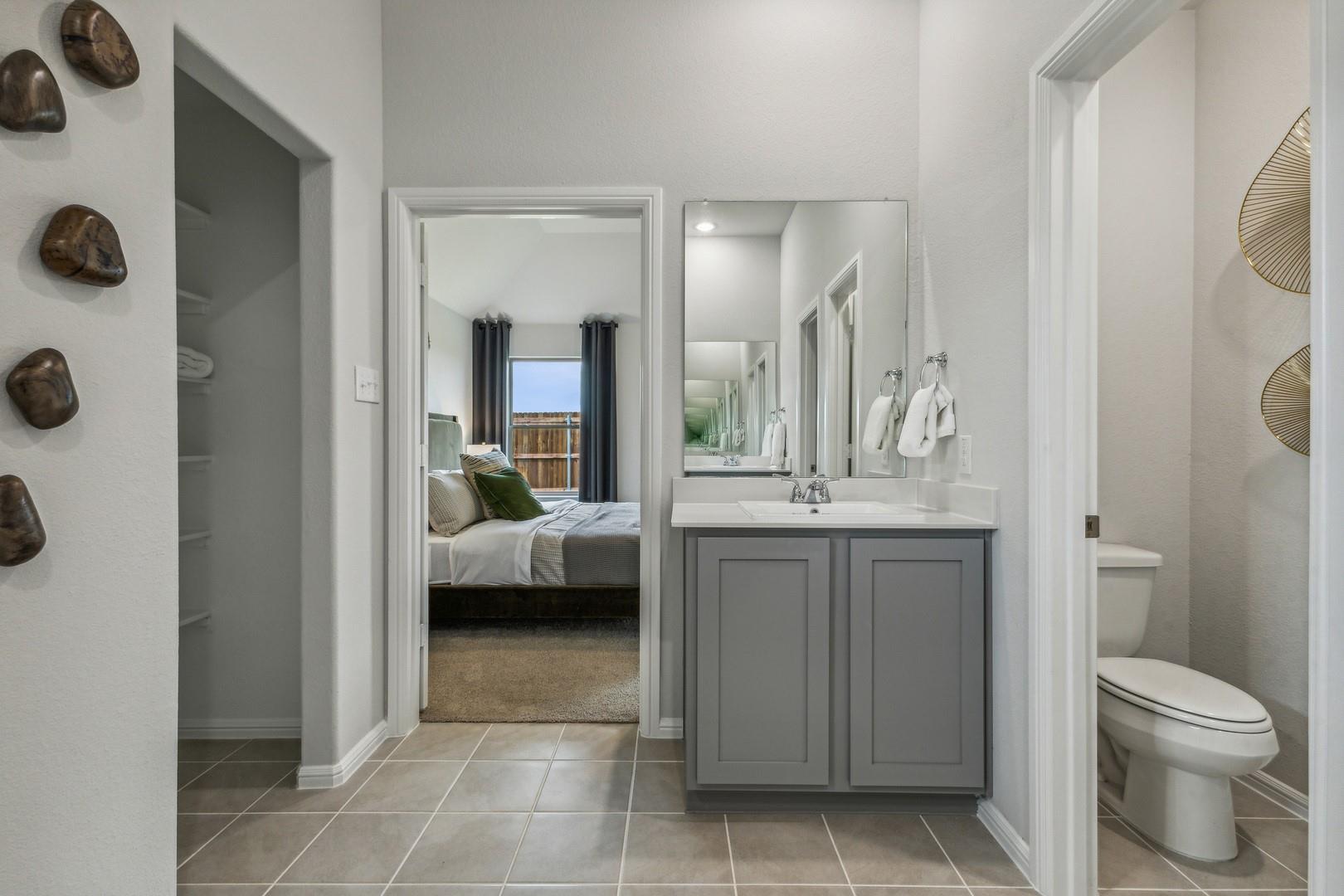 114 Mandeville Dr, Hutto, TX 78634