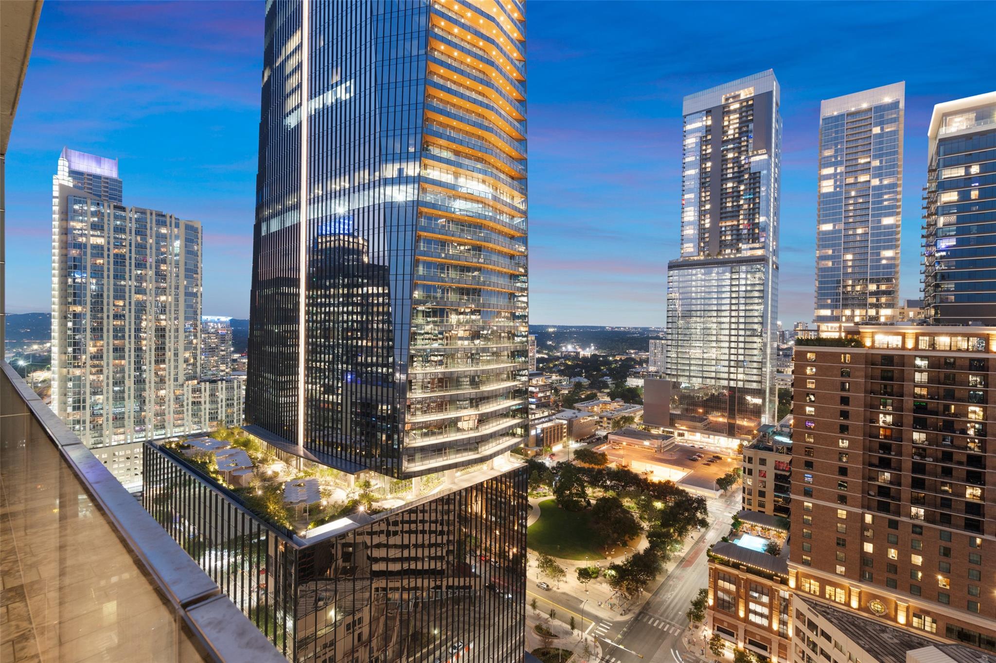 210 Lavaca St # 2505, Austin, TX 78701