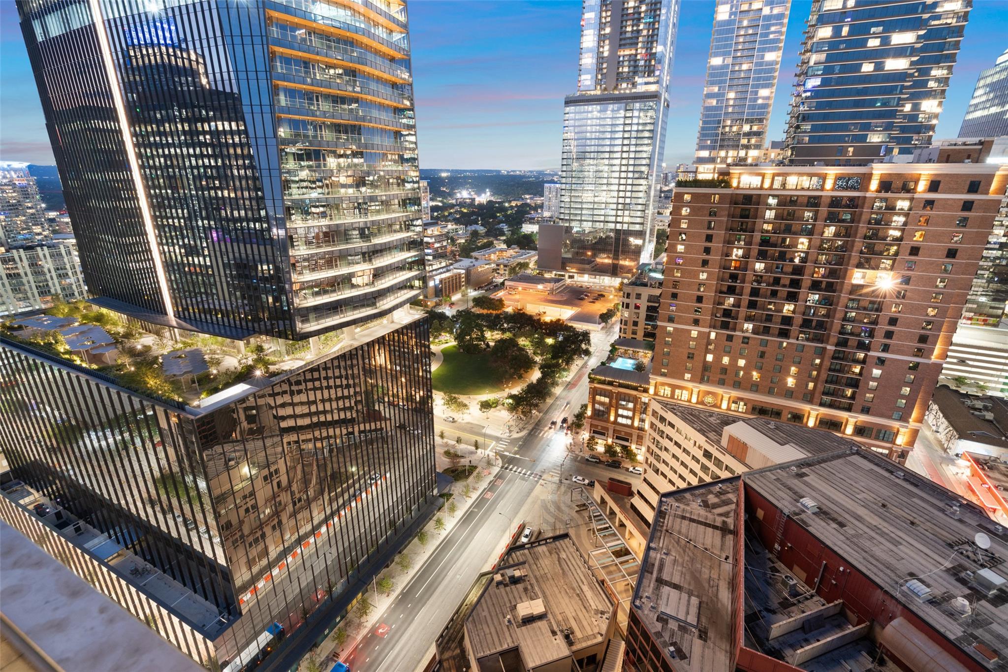 210 Lavaca St # 2505, Austin, TX 78701