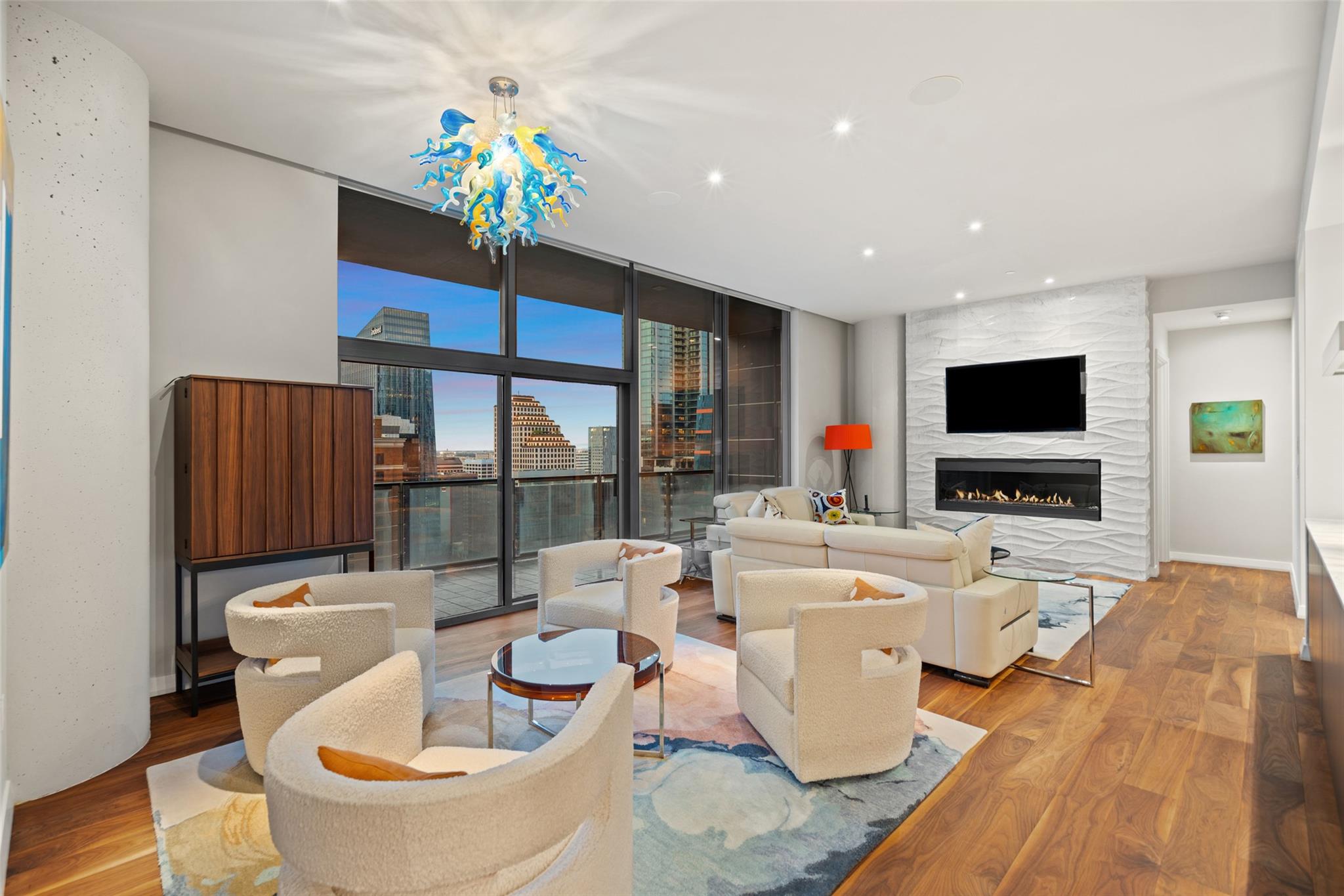 210 Lavaca St # 2505, Austin, TX 78701