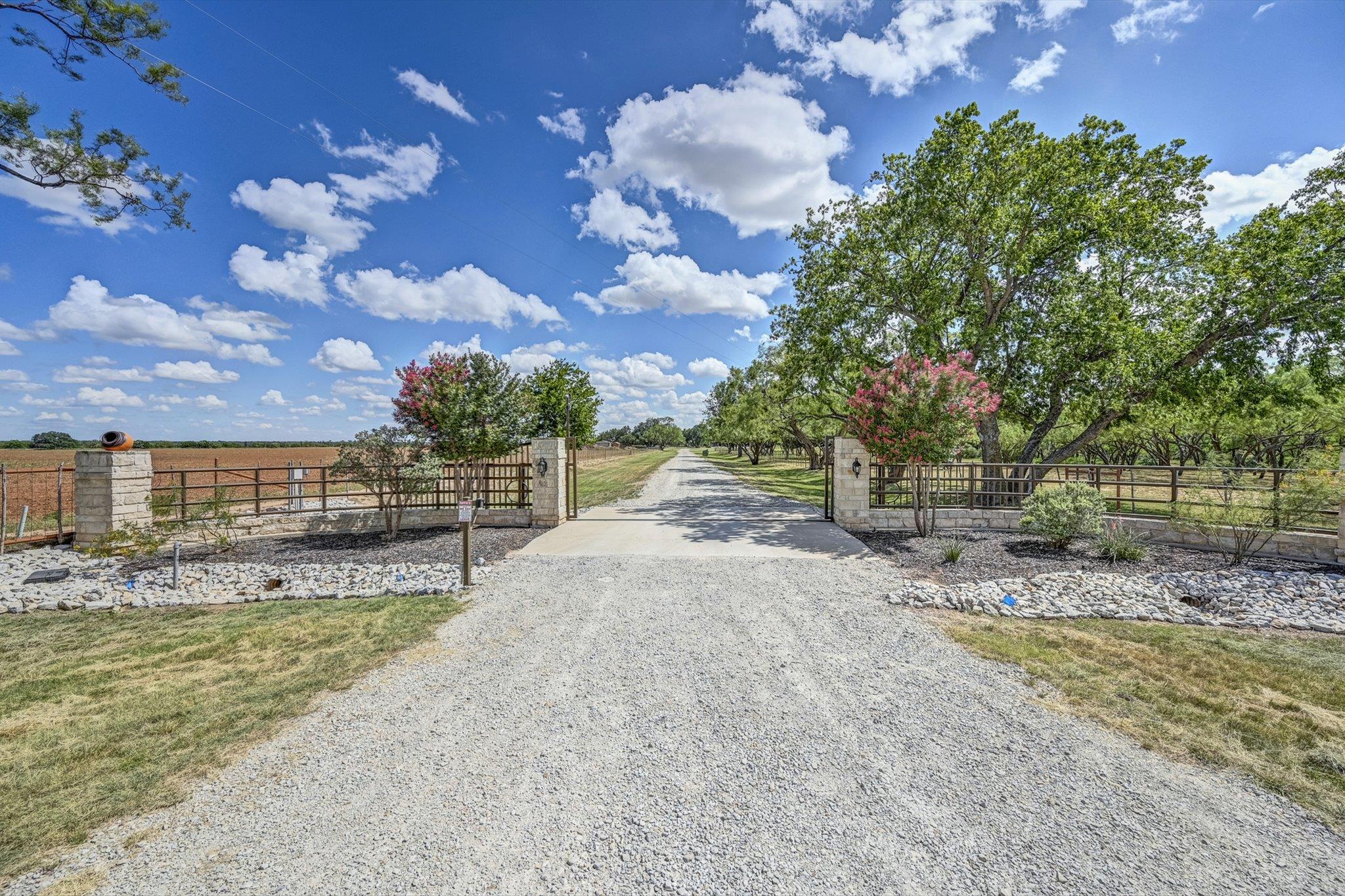 18601 County Road 214, Brookesmith, TX 76827