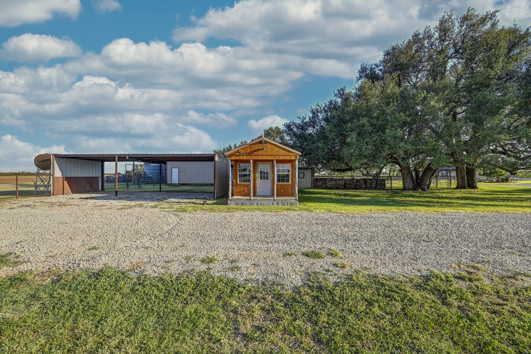 18601 County Road 214, Brookesmith, TX 76827