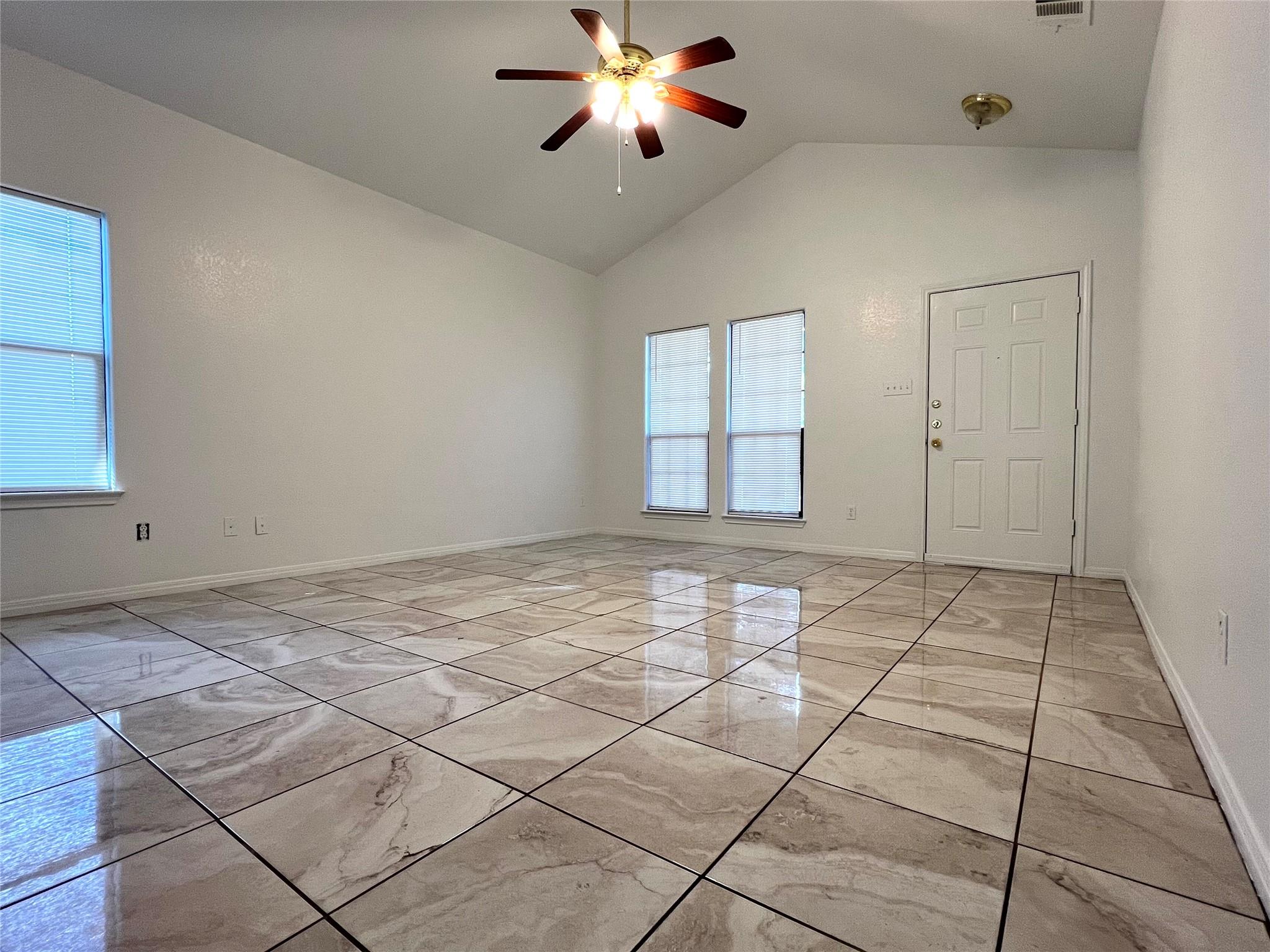 107 Provines Dr, Austin, TX 78753