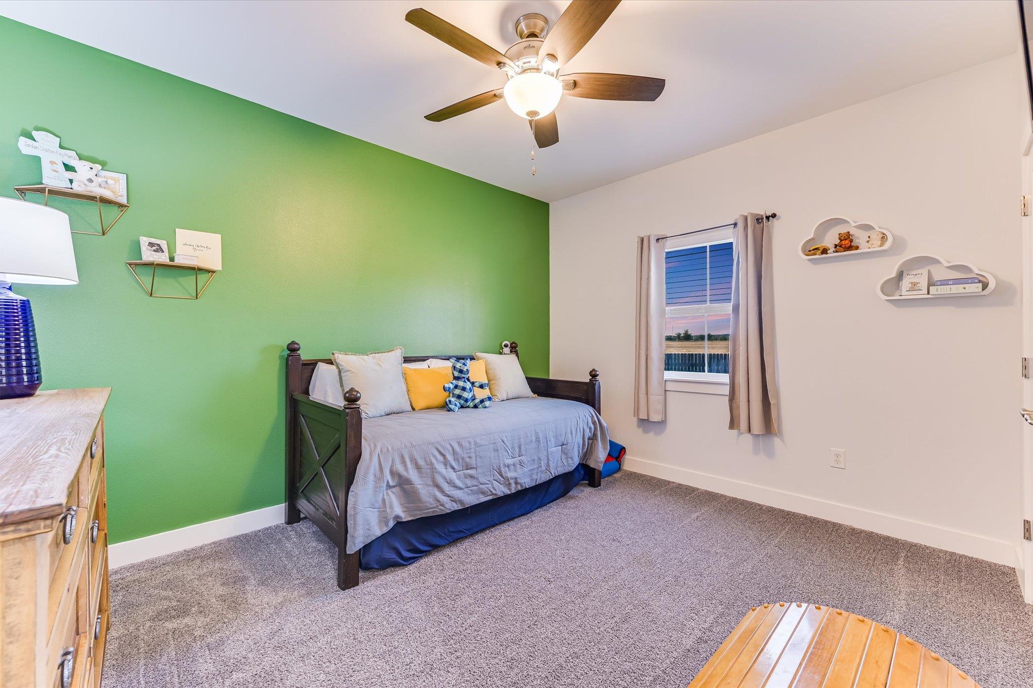 109 Les Ln, Smithville, TX 78957