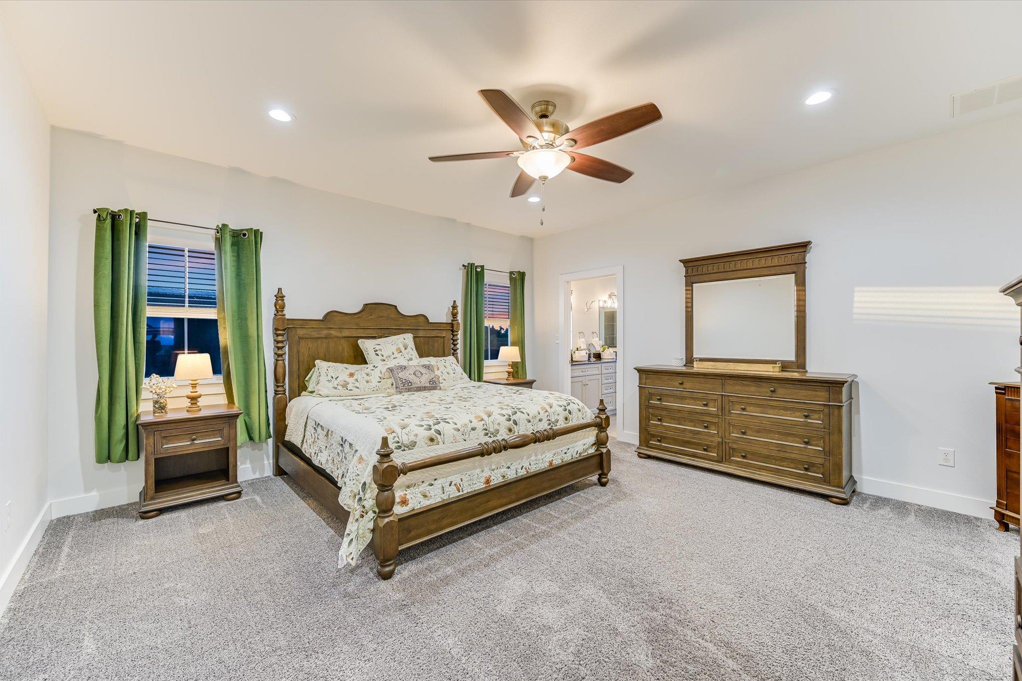 109 Les Ln, Smithville, TX 78957