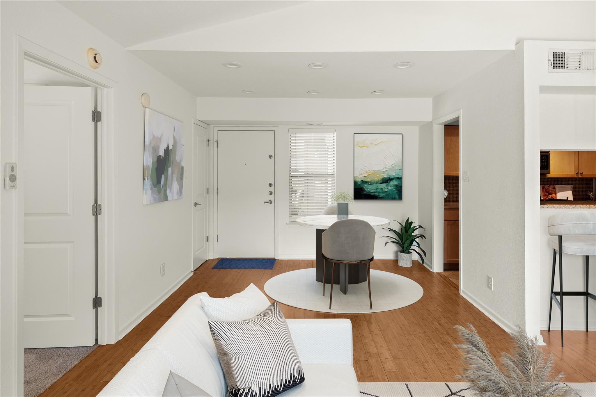 3204 Menchaca Rd # 216, Austin, TX 78704