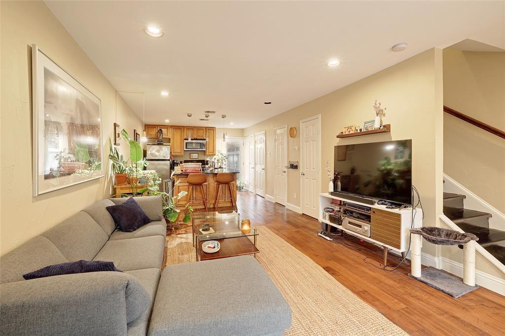 1911 Lightsey Rd # C, Austin, TX 78704