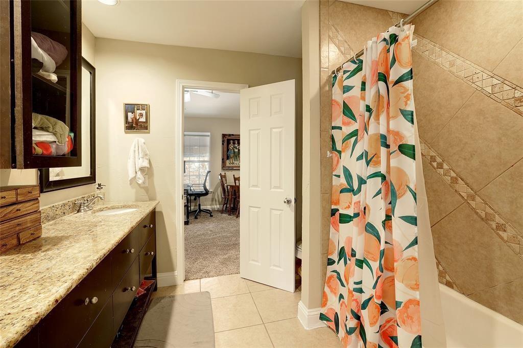 1911 Lightsey Rd # C, Austin, TX 78704