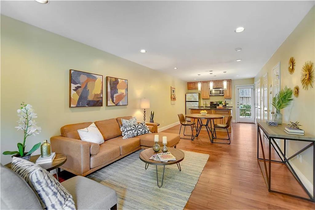 1911 Lightsey Rd # C, Austin, TX 78704