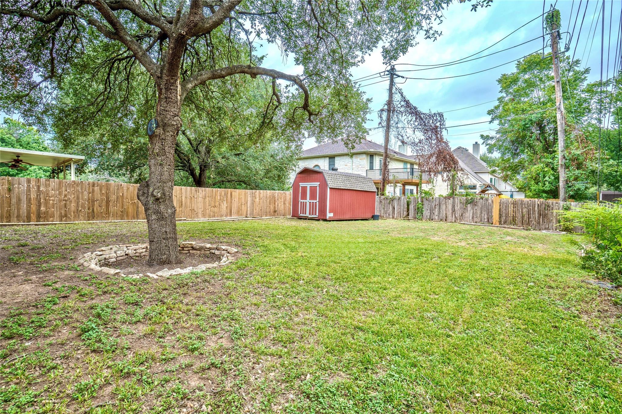 13102 Hunters Chase Dr, Austin, TX 78729