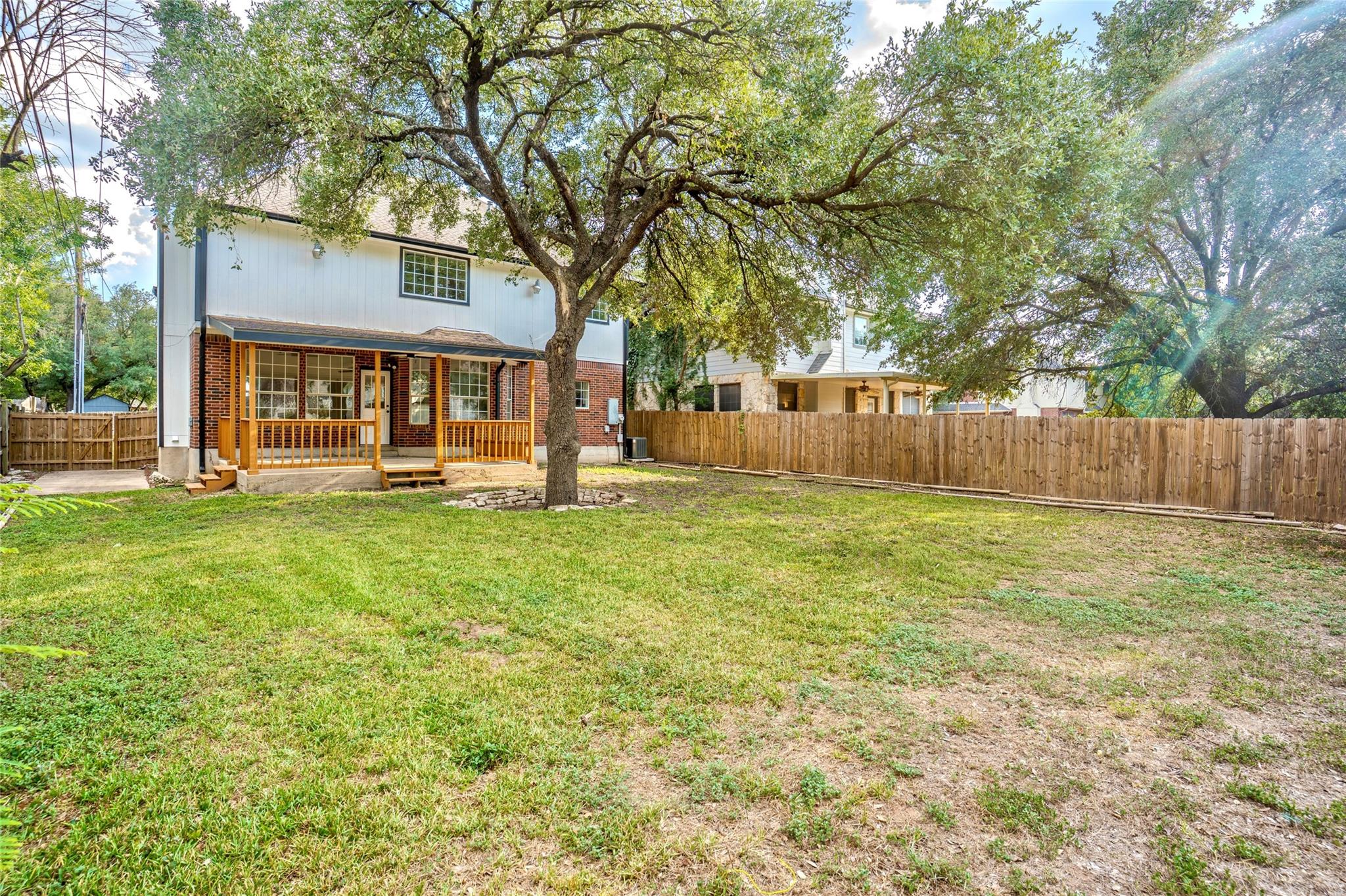 13102 Hunters Chase Dr, Austin, TX 78729