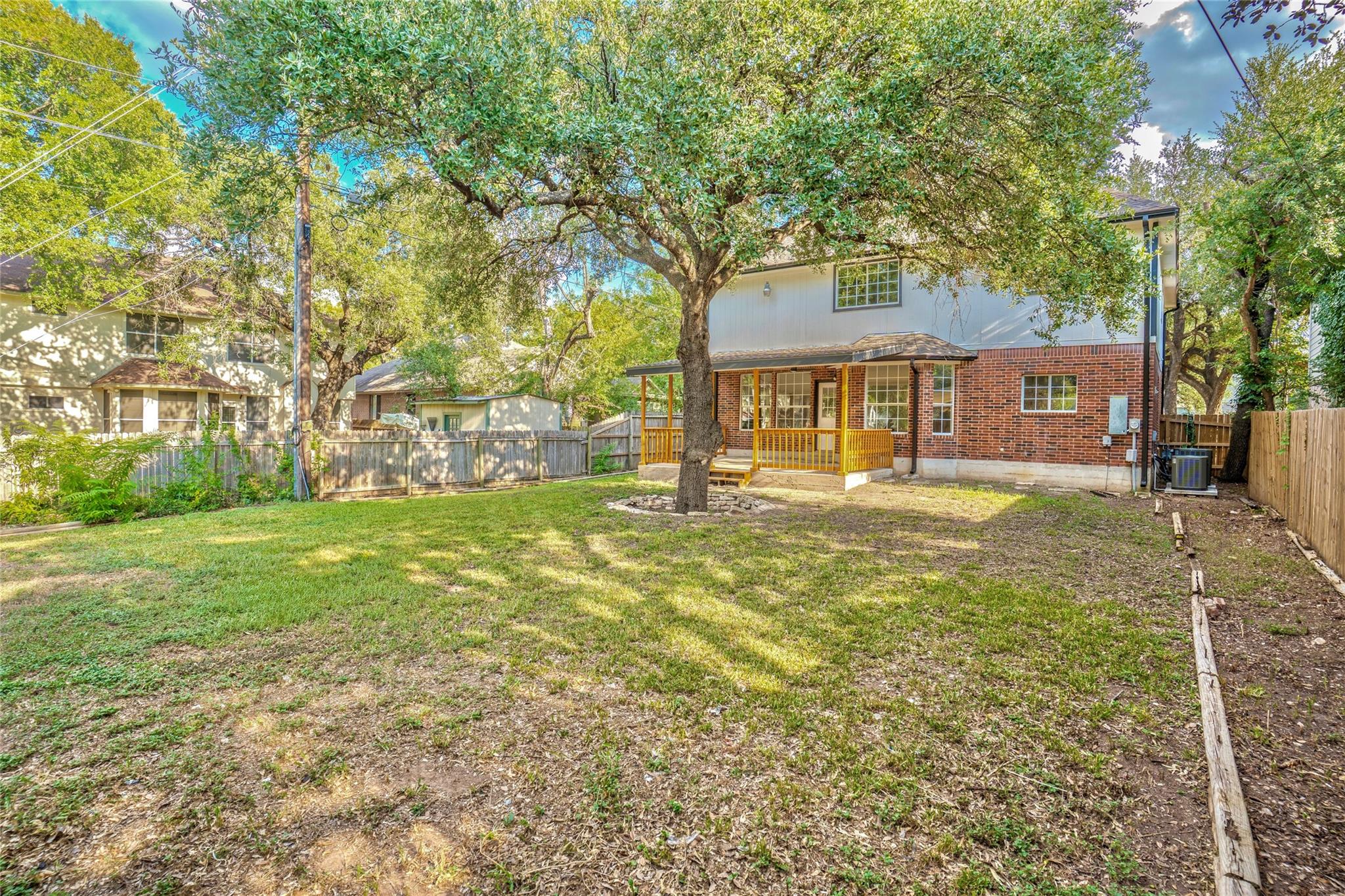 13102 Hunters Chase Dr, Austin, TX 78729