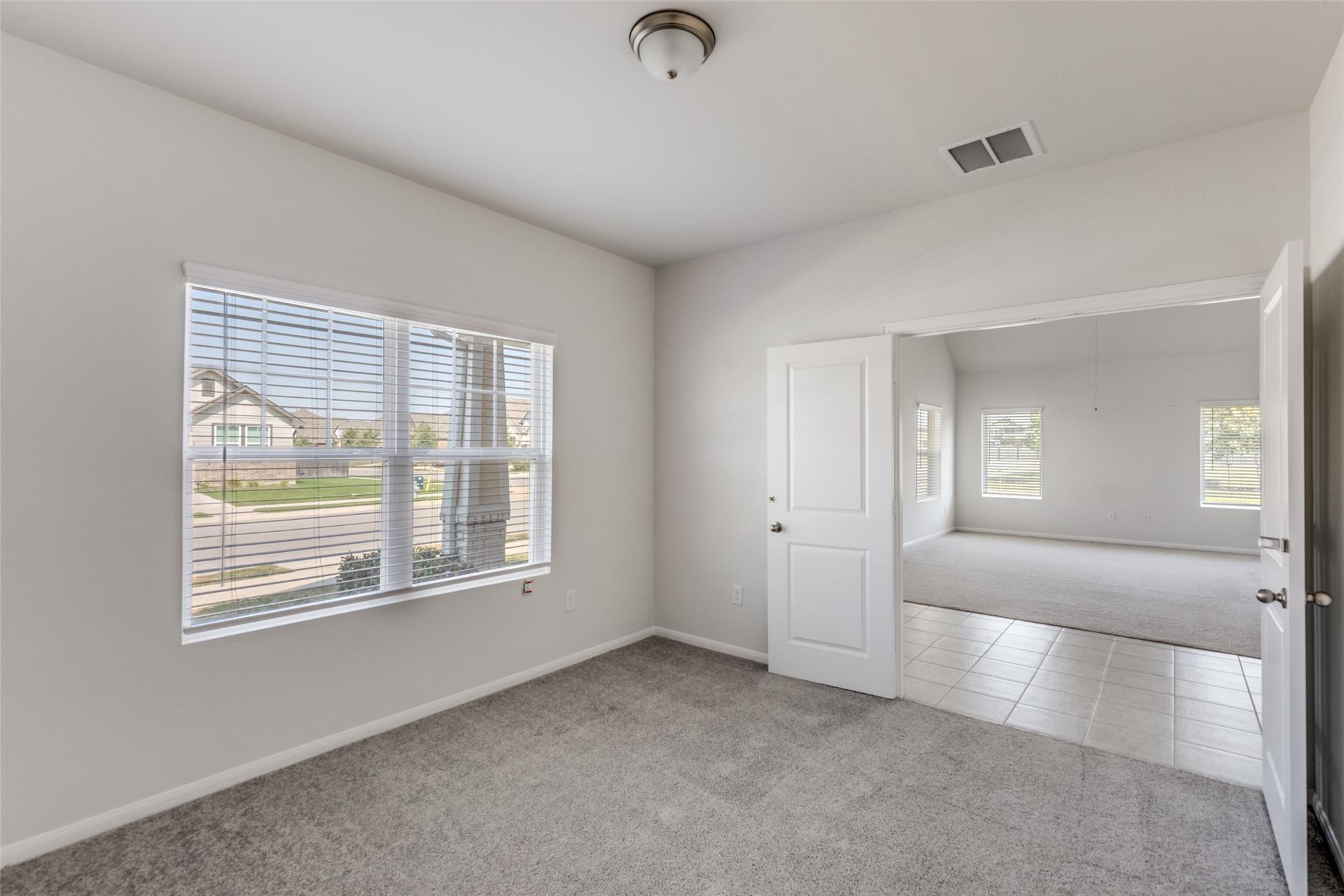 200 Oldbridge Dr, Hutto, TX 78634