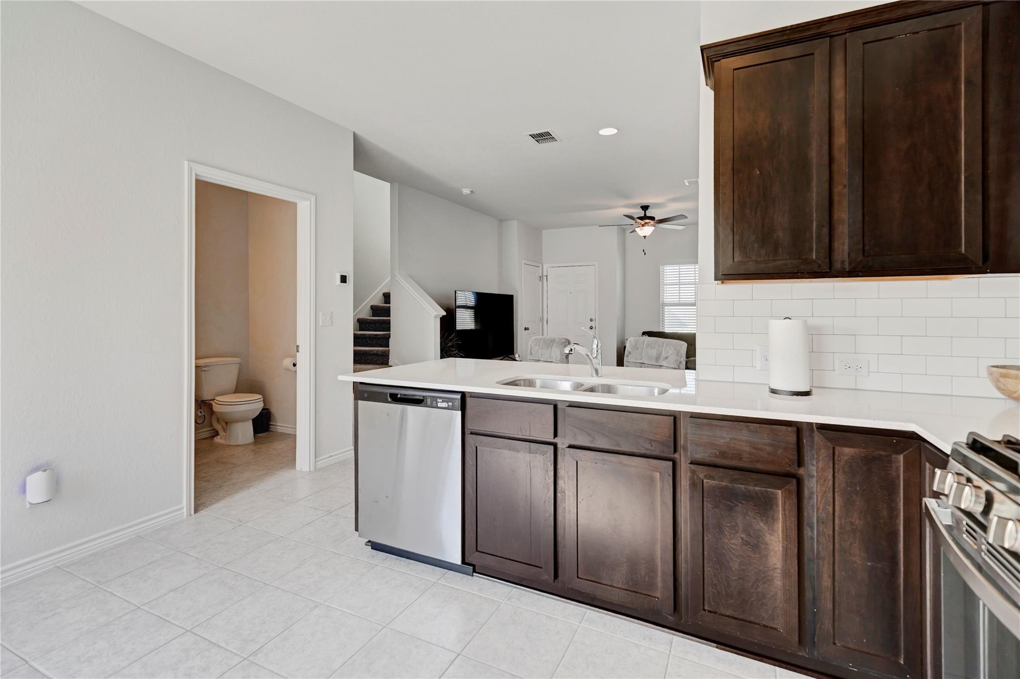 380 Witchhazel Way, San Marcos, TX 78666