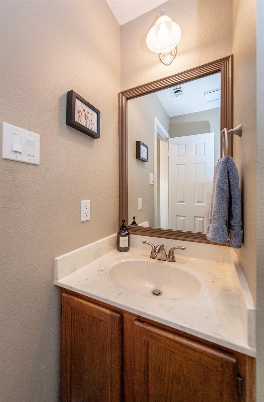 405 Reinhardt Blvd, Georgetown, TX 78626