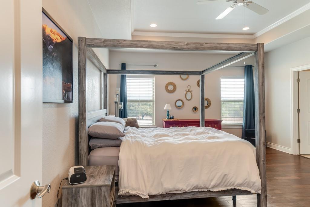 111 Wagon Wheel Trl, Bertram, TX 78605