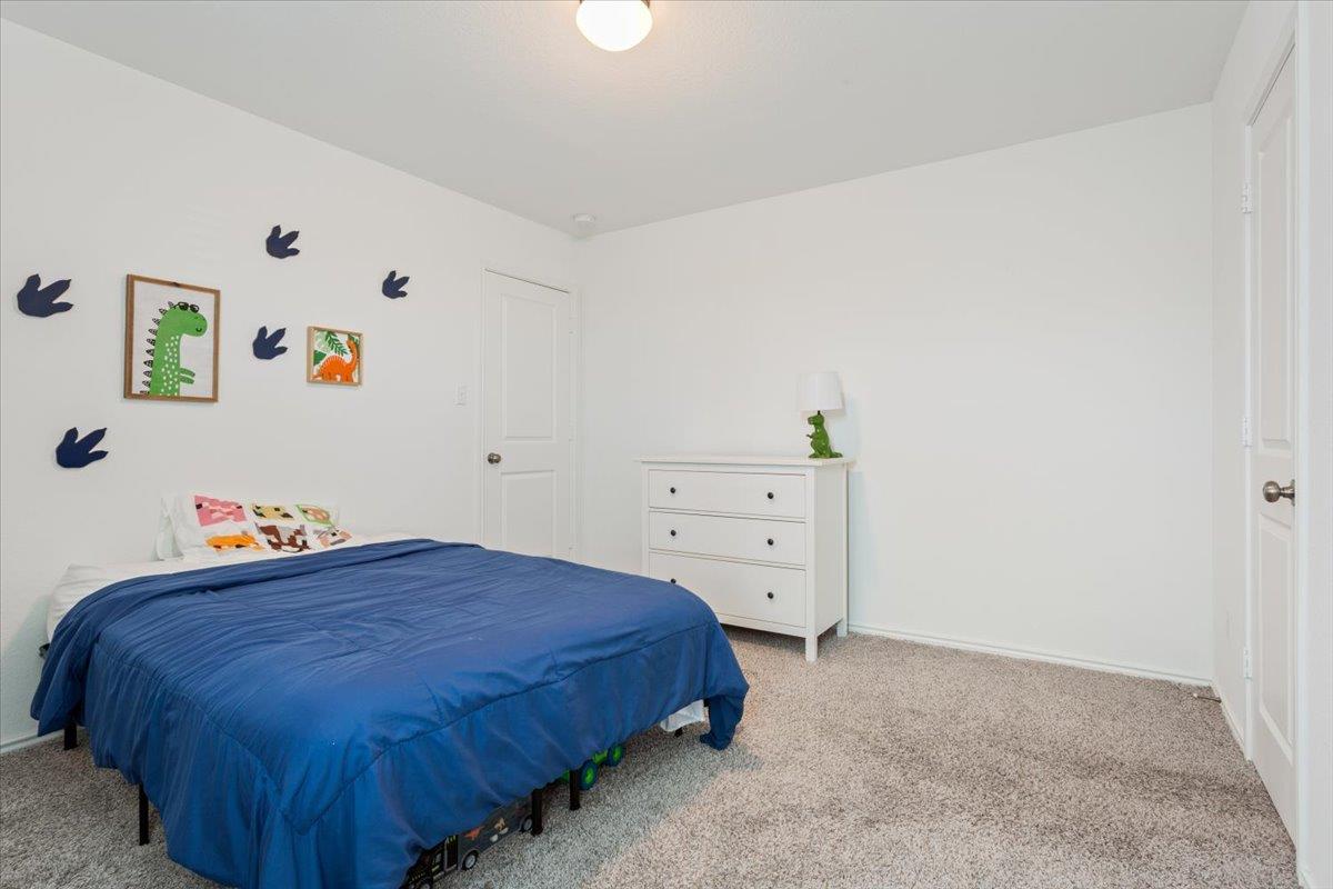 301 Majestic Cedar Ct, Liberty Hill, TX 78642