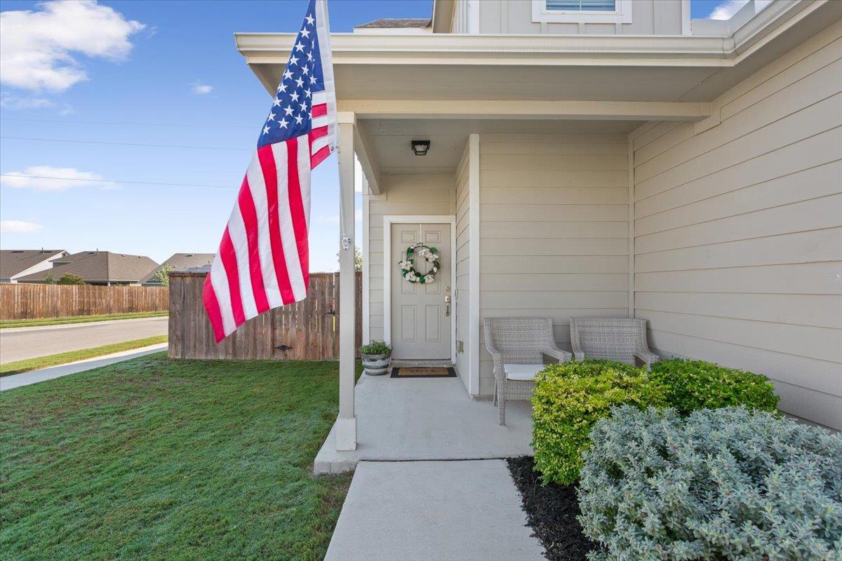 301 Majestic Cedar Ct, Liberty Hill, TX 78642