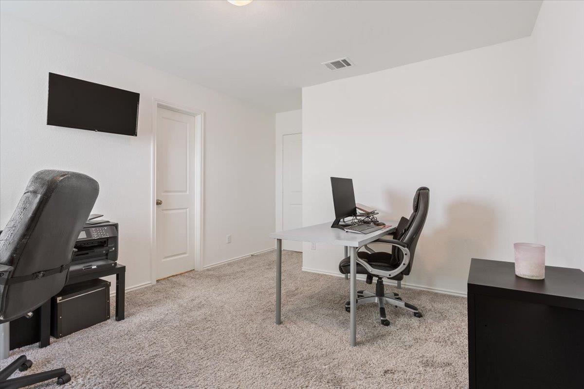 301 Majestic Cedar Ct, Liberty Hill, TX 78642