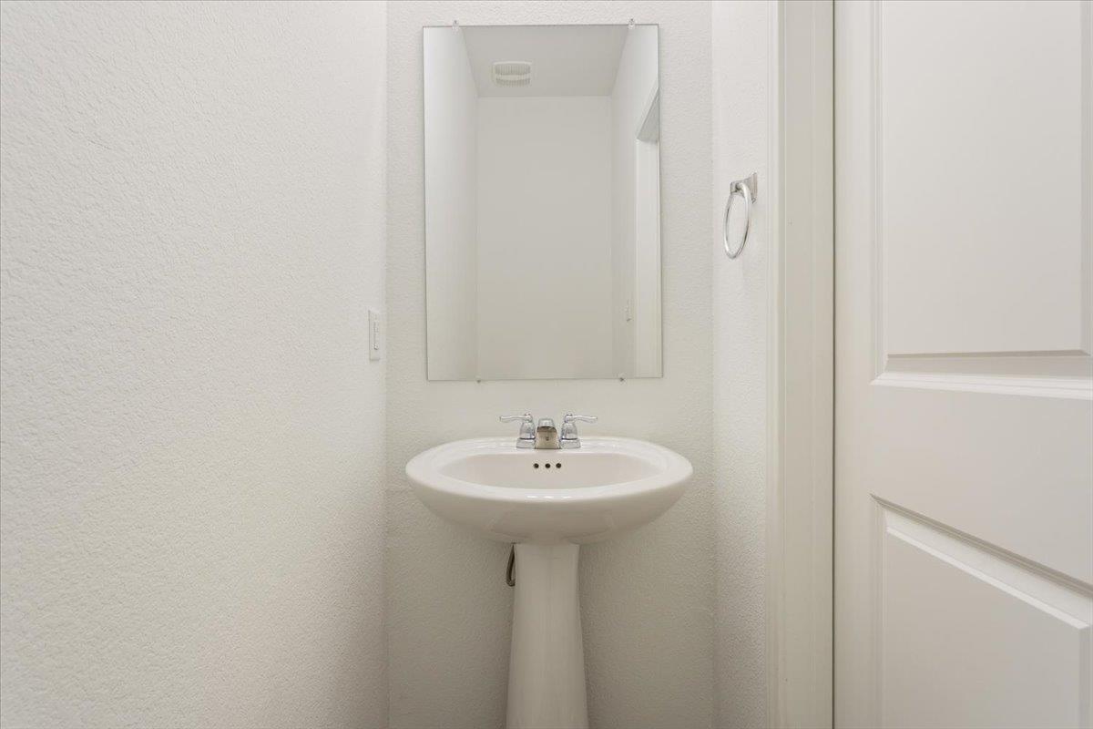 301 Majestic Cedar Ct, Liberty Hill, TX 78642