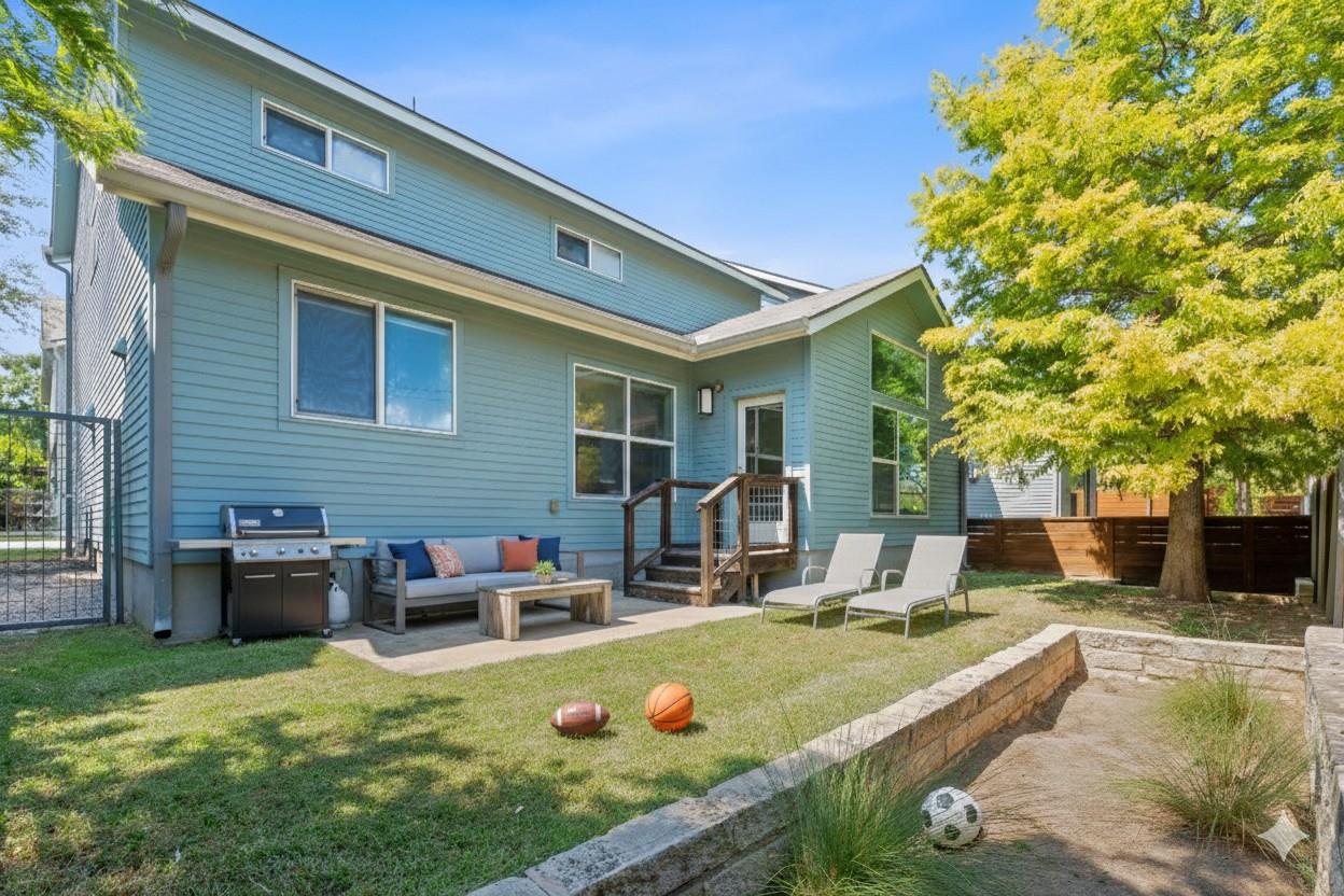 301 W Stassney Ln # 7, Austin, TX 78745