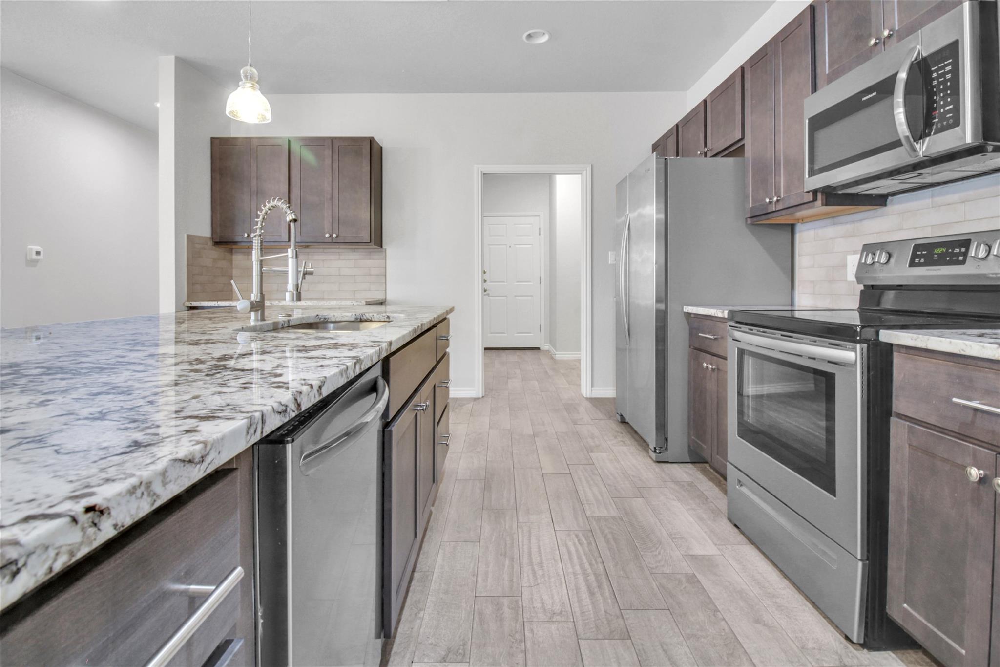 629 County Road 306 # B, Jarrell, TX 76537