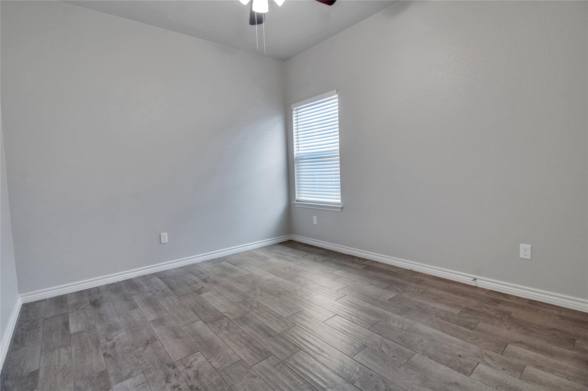 629 County Road 306 # B, Jarrell, TX 76537