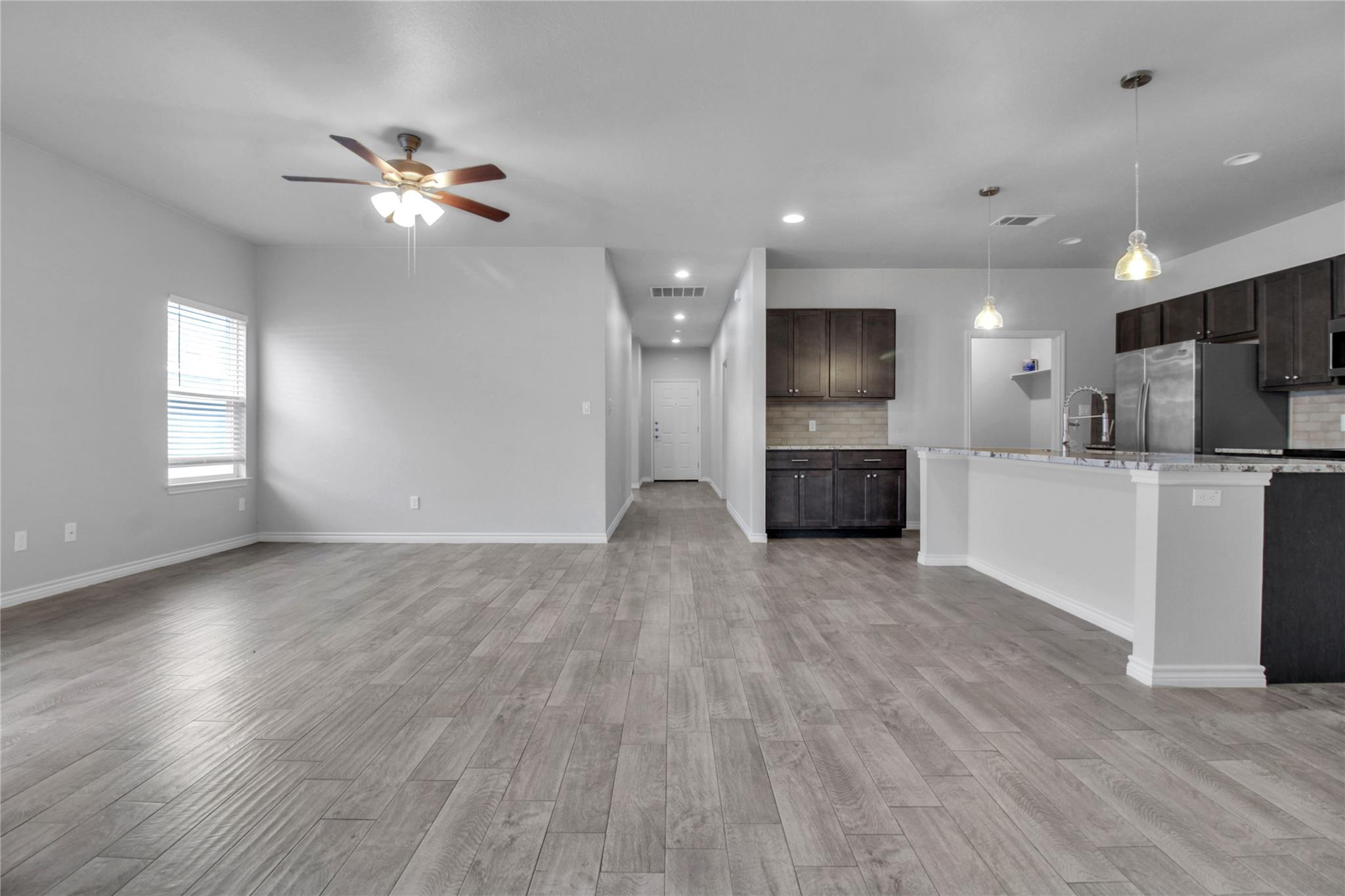 629 County Road 306 # B, Jarrell, TX 76537