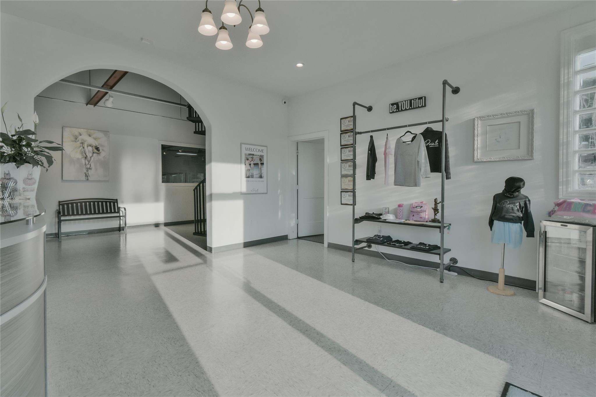 1201 Kessler Ave, Schulenburg, TX 78956