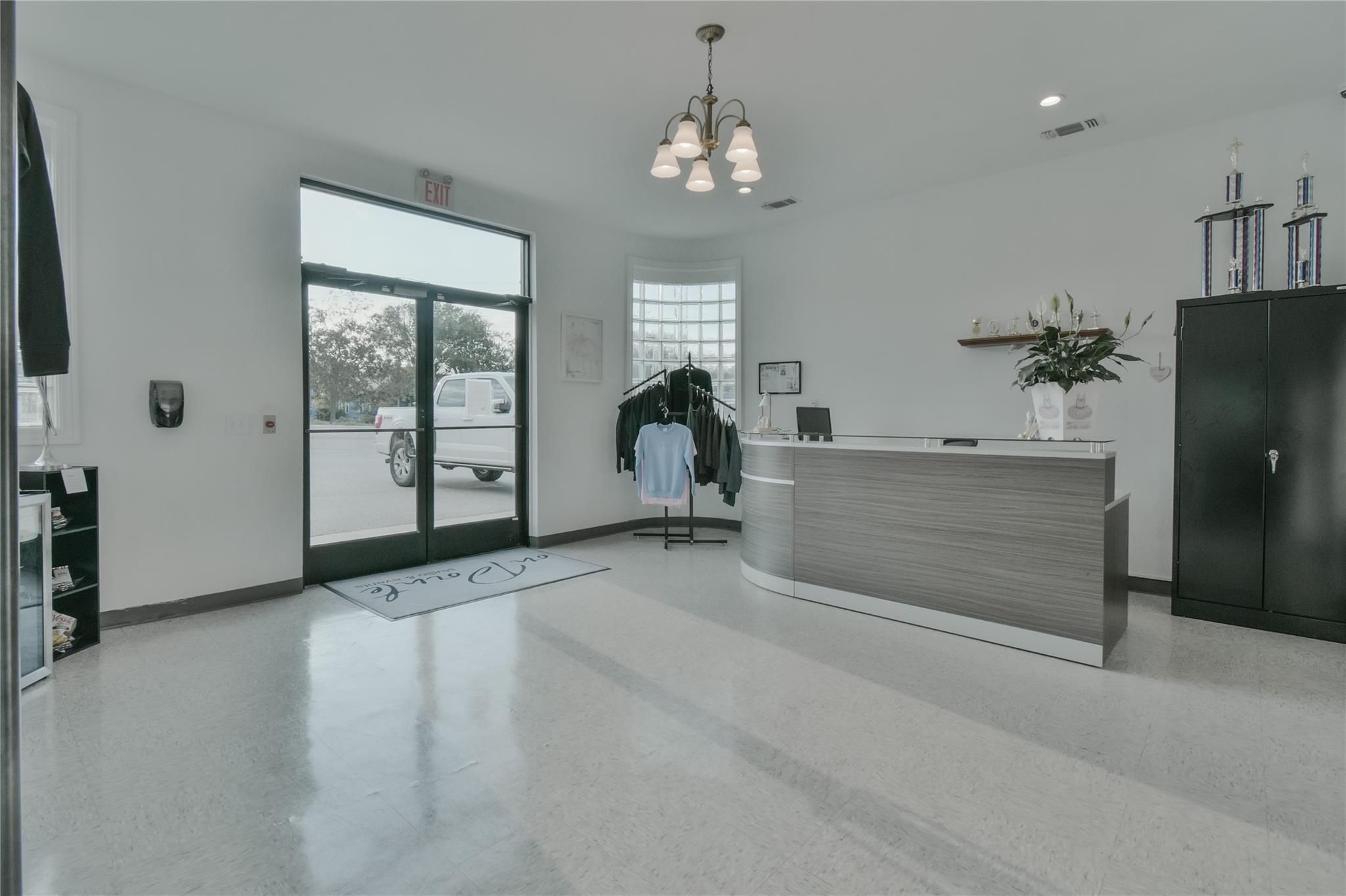 1201 Kessler Ave, Schulenburg, TX 78956
