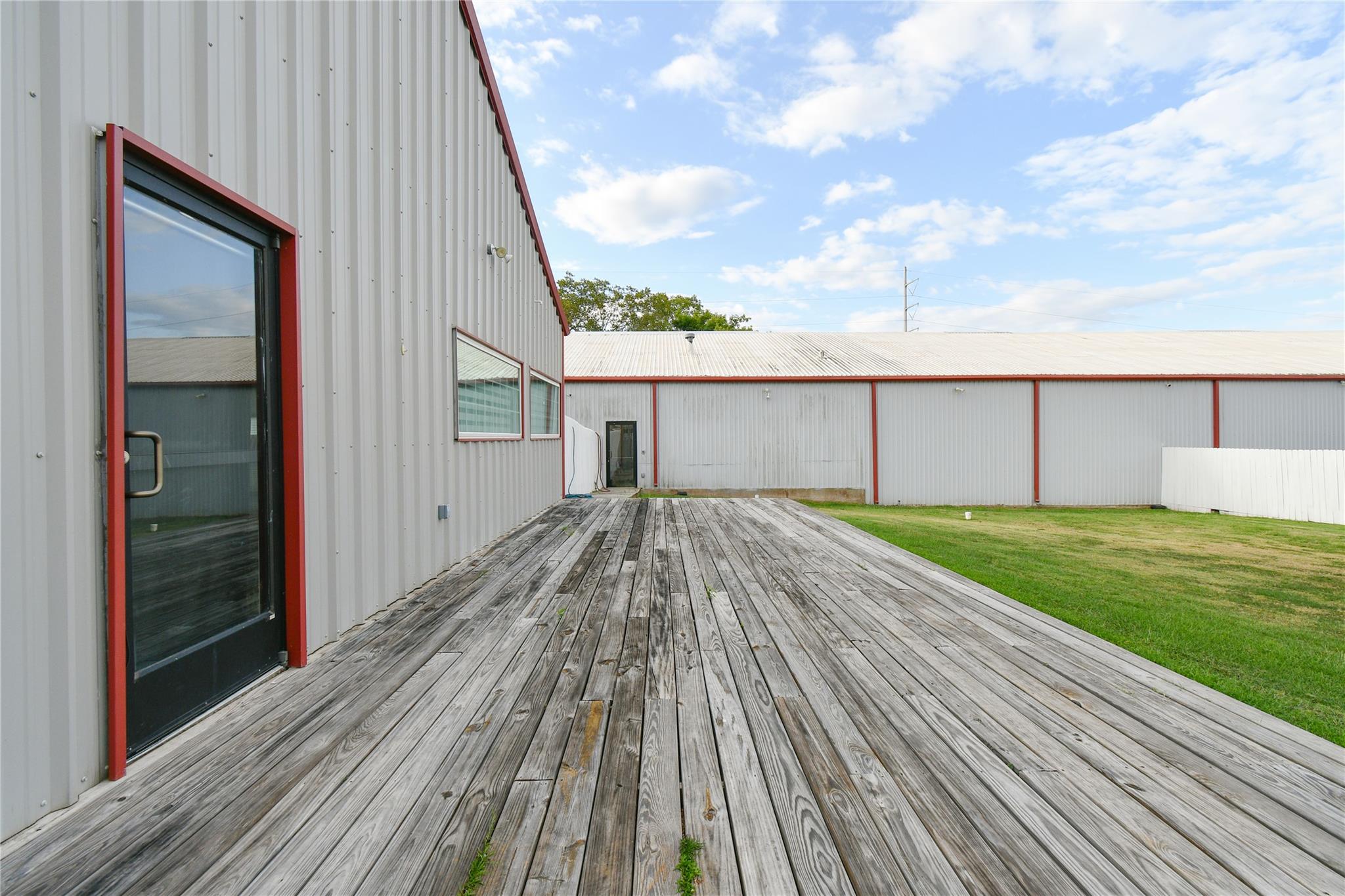 1201 Kessler Ave, Schulenburg, TX 78956