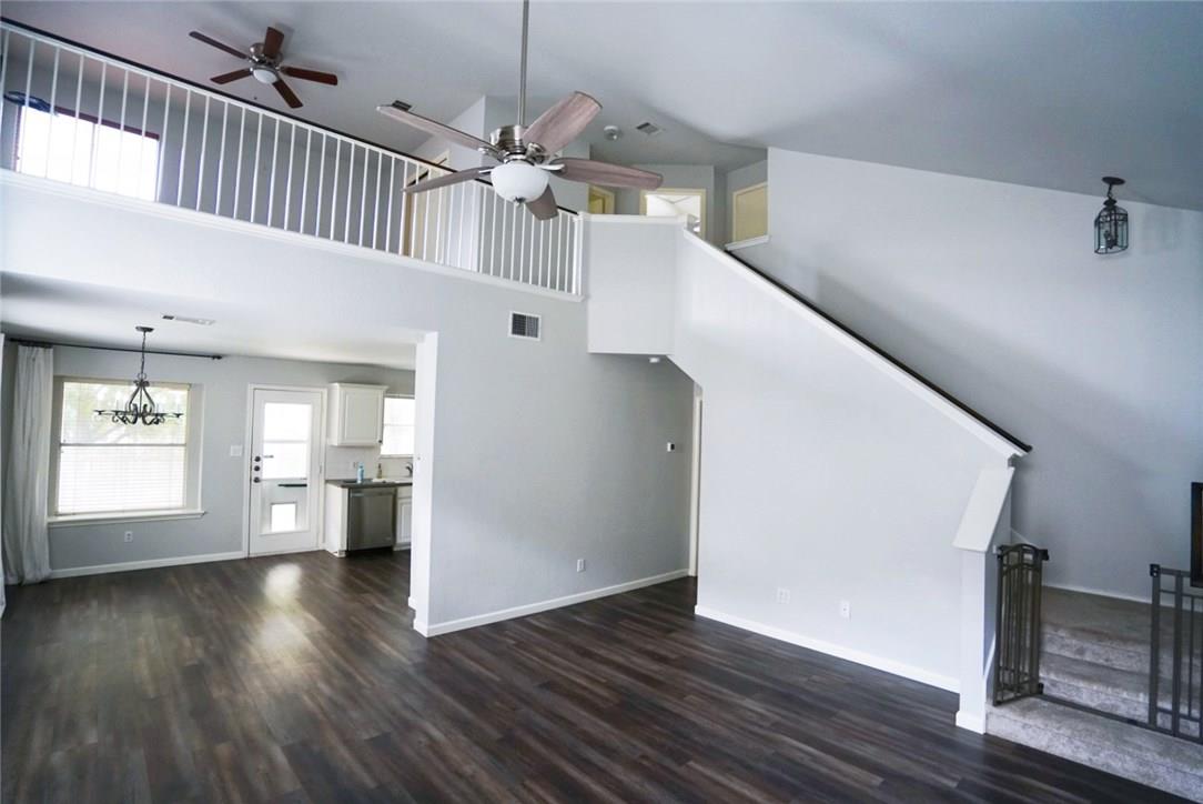 911 Mammoth Ct, Round Rock, TX 78681