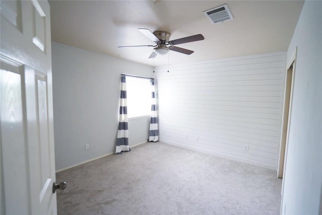 911 Mammoth Ct, Round Rock, TX 78681