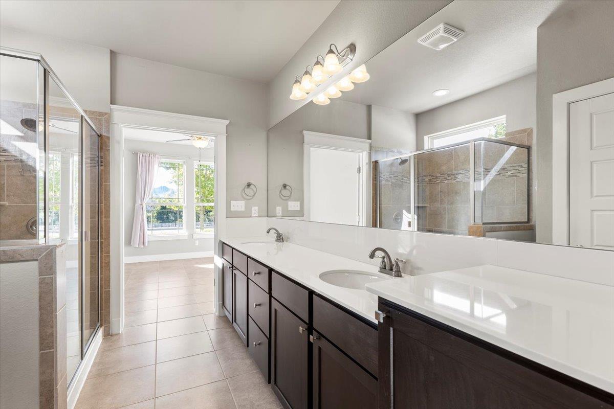 710 Arrow Point Dr # 15, Cedar Park, TX 78613