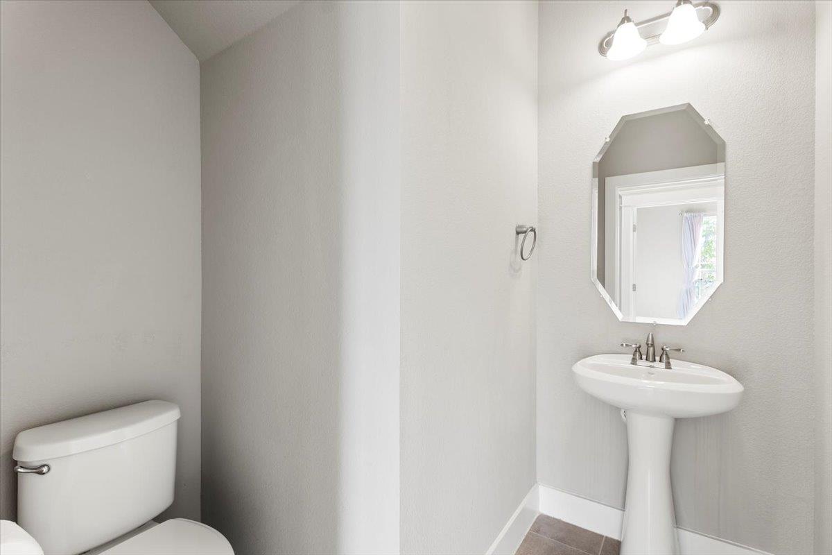 710 Arrow Point Dr # 15, Cedar Park, TX 78613