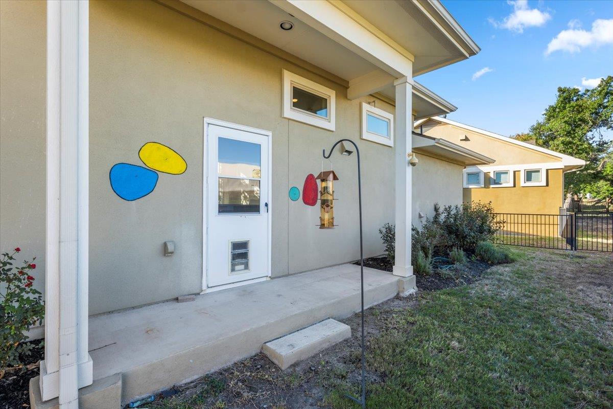 710 Arrow Point Dr # 15, Cedar Park, TX 78613