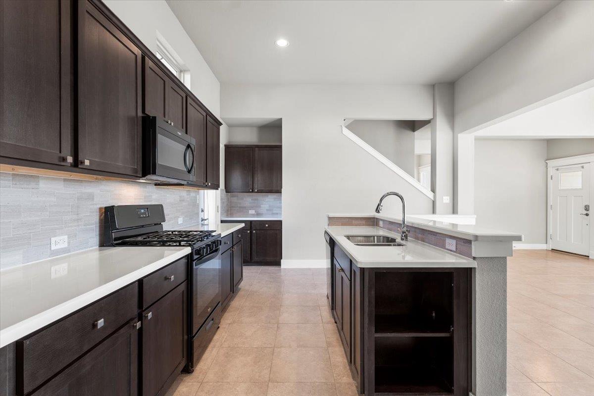 710 Arrow Point Dr # 15, Cedar Park, TX 78613