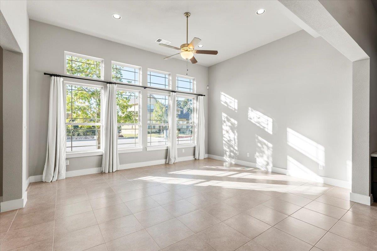 710 Arrow Point Dr # 15, Cedar Park, TX 78613