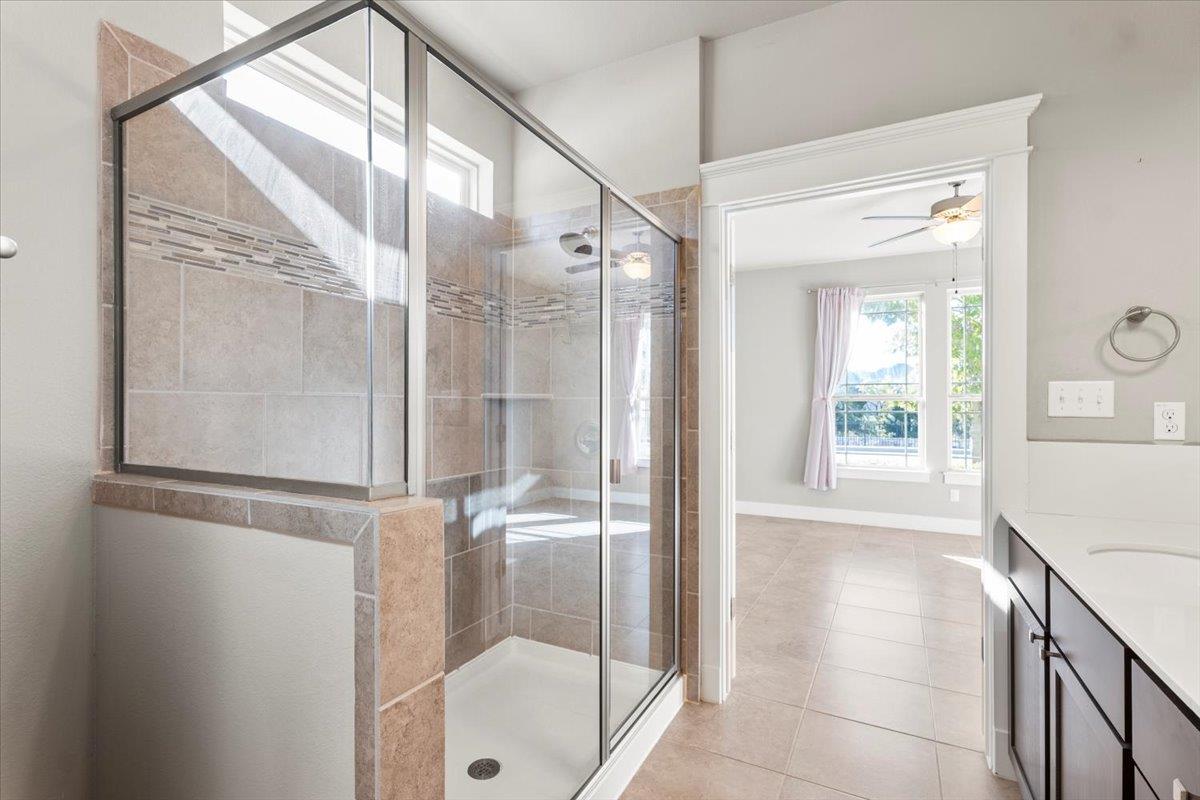 710 Arrow Point Dr # 15, Cedar Park, TX 78613