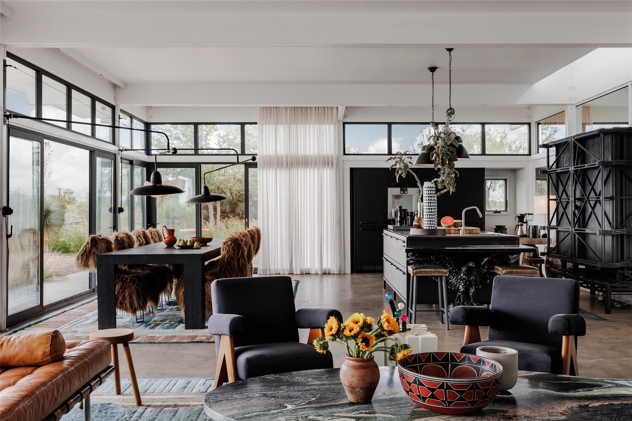 2405 Antelope Hills Rd, Marfa, TX 79843